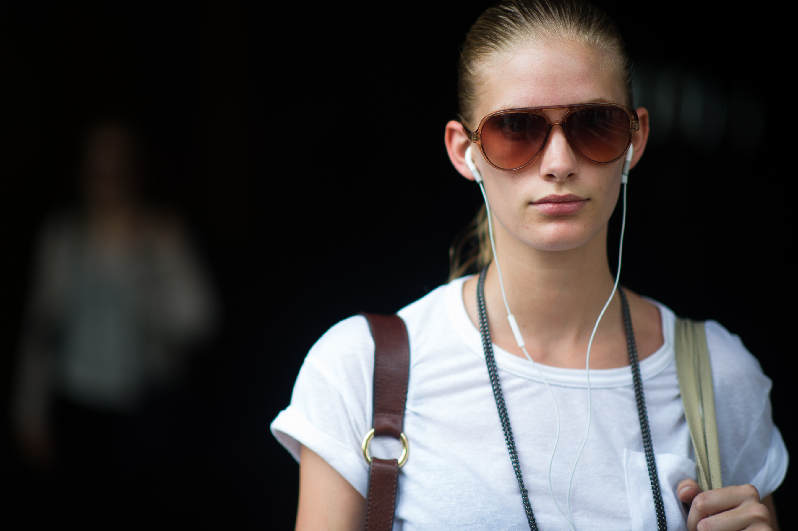 Model wearing big glasses