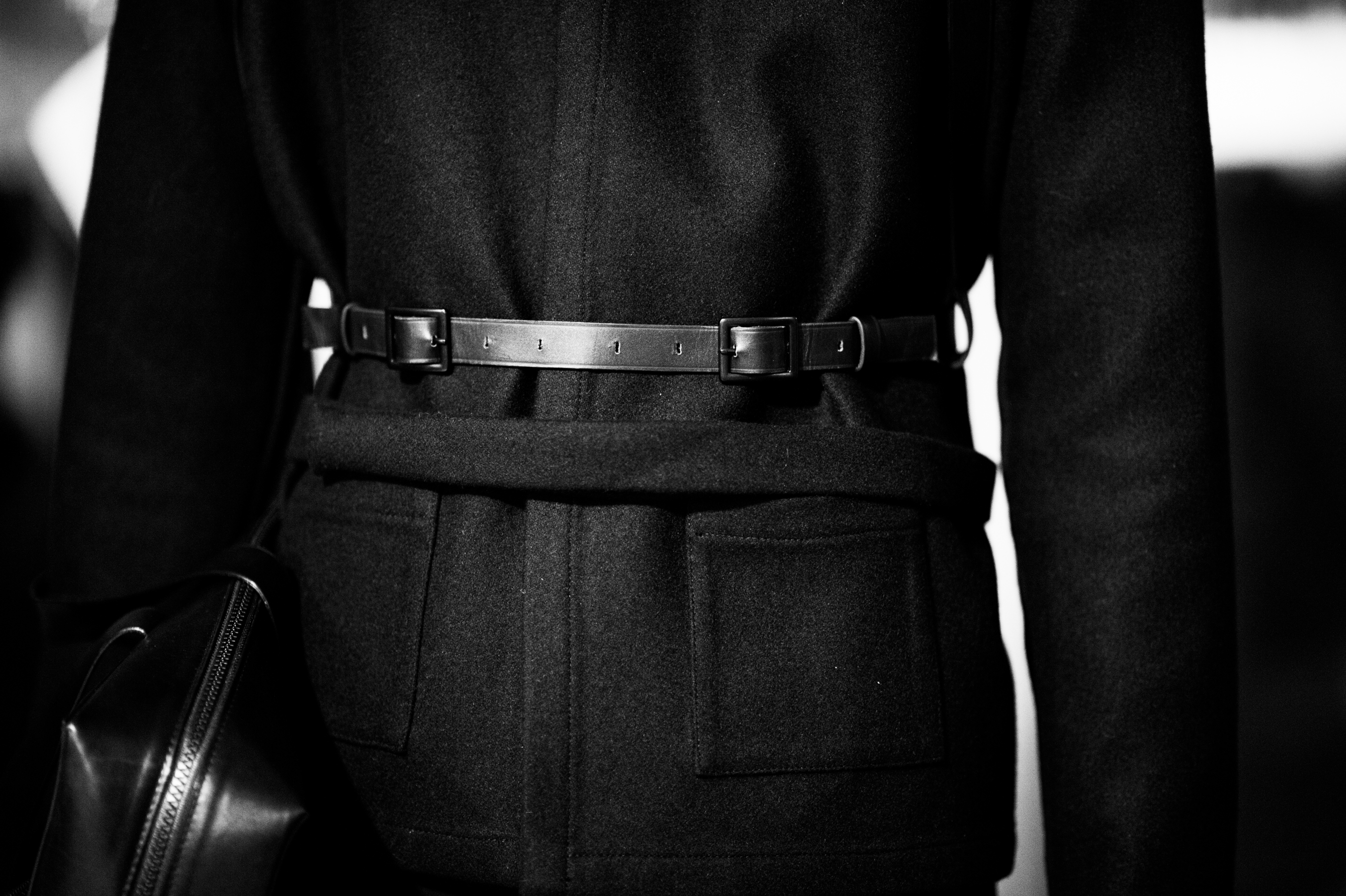 Male-Model-Outfit-Detail-Backstage