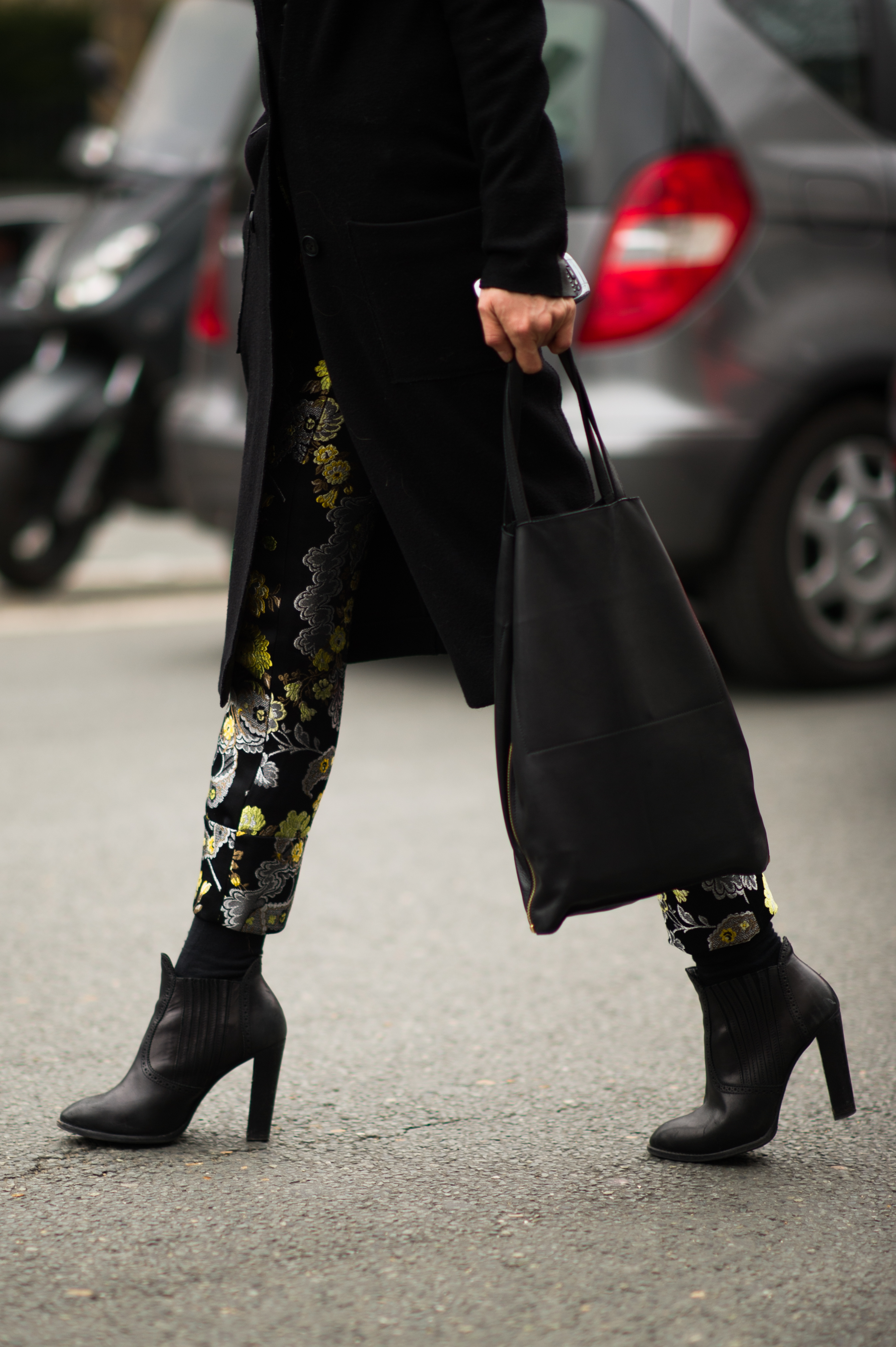 Black-Outfit-Before-Christian-Dior