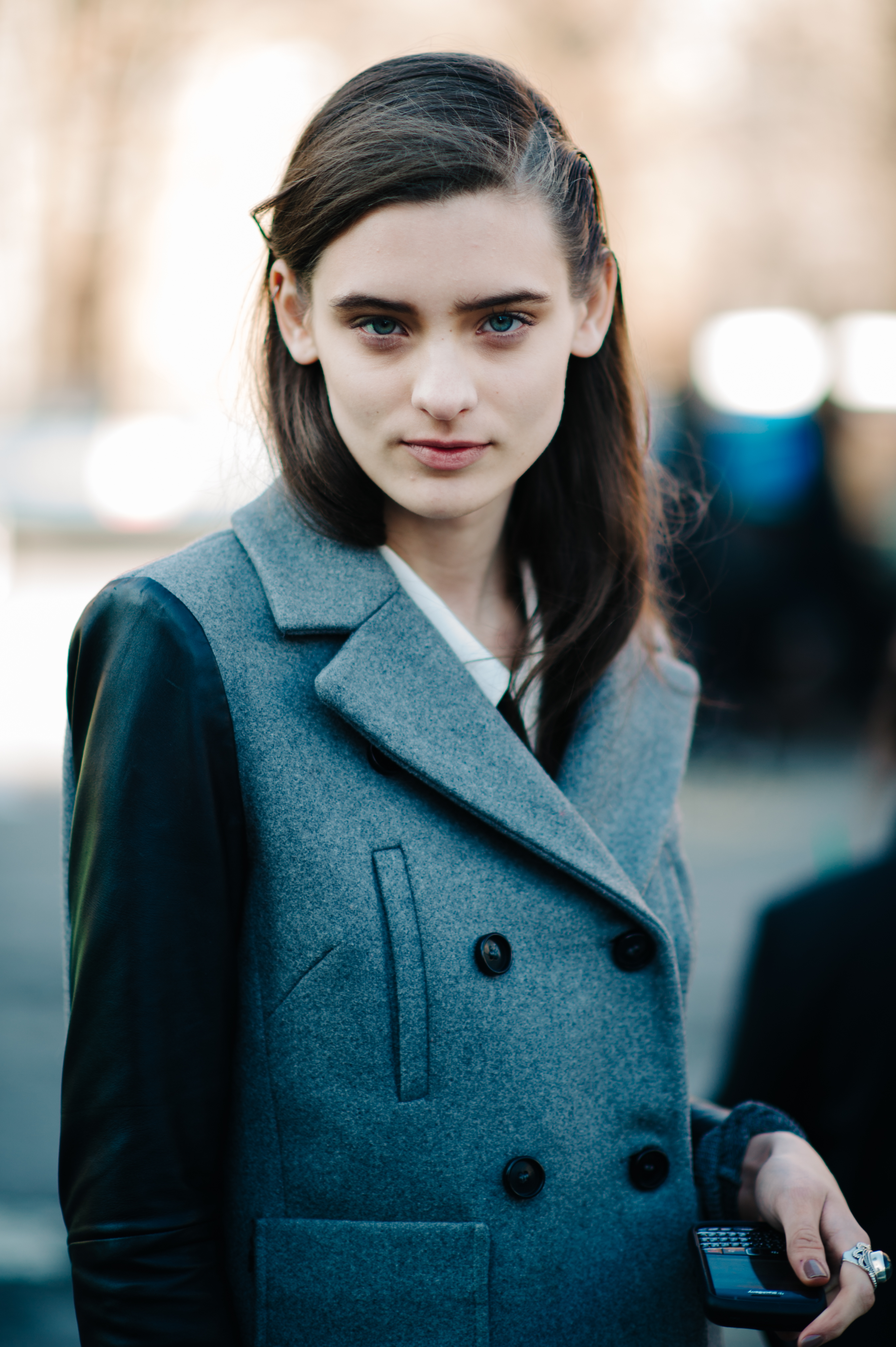 Model-Leather-Sleeves-Wool-Coat