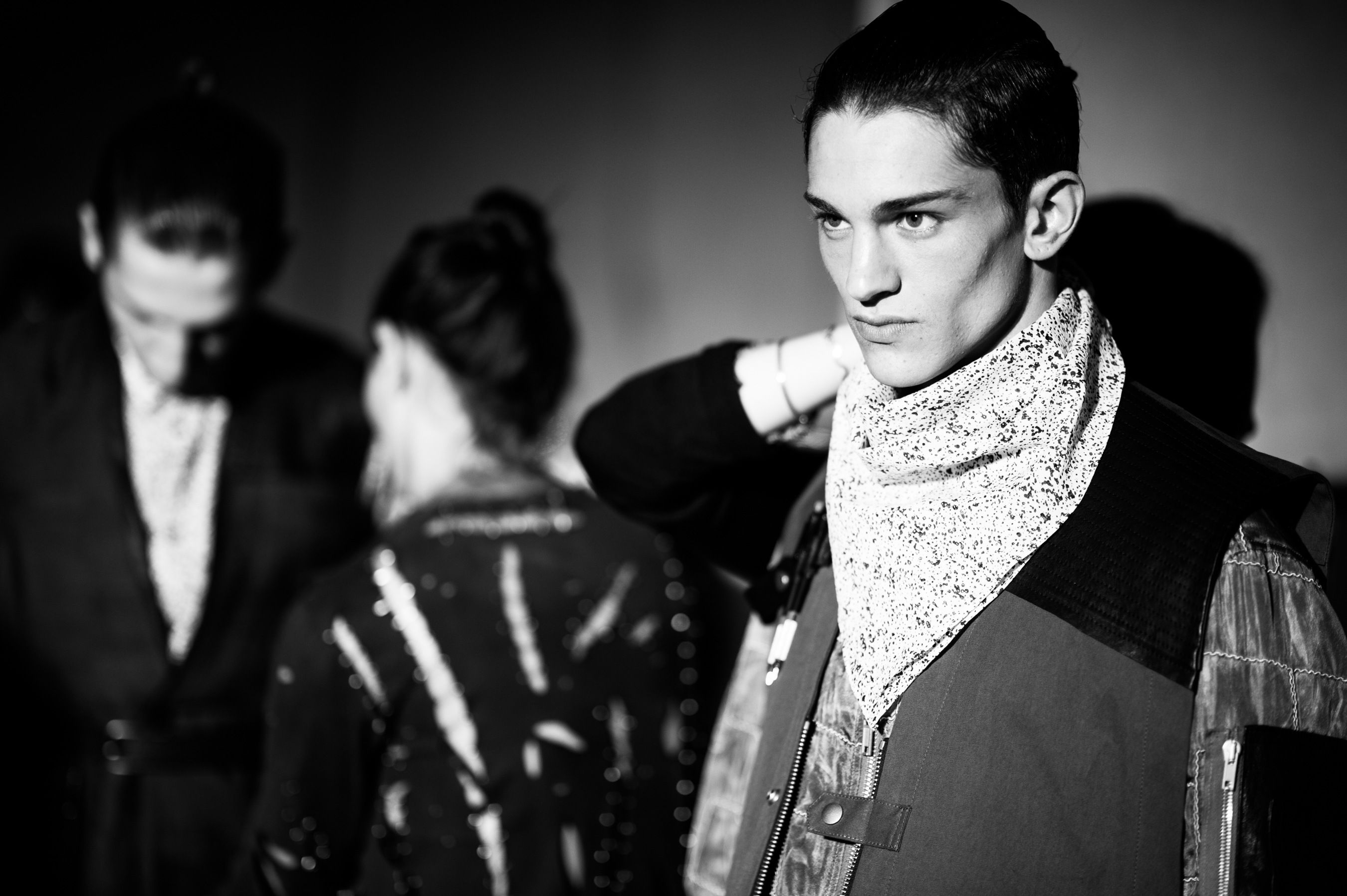 Male-Model-Scarf-Before-Show