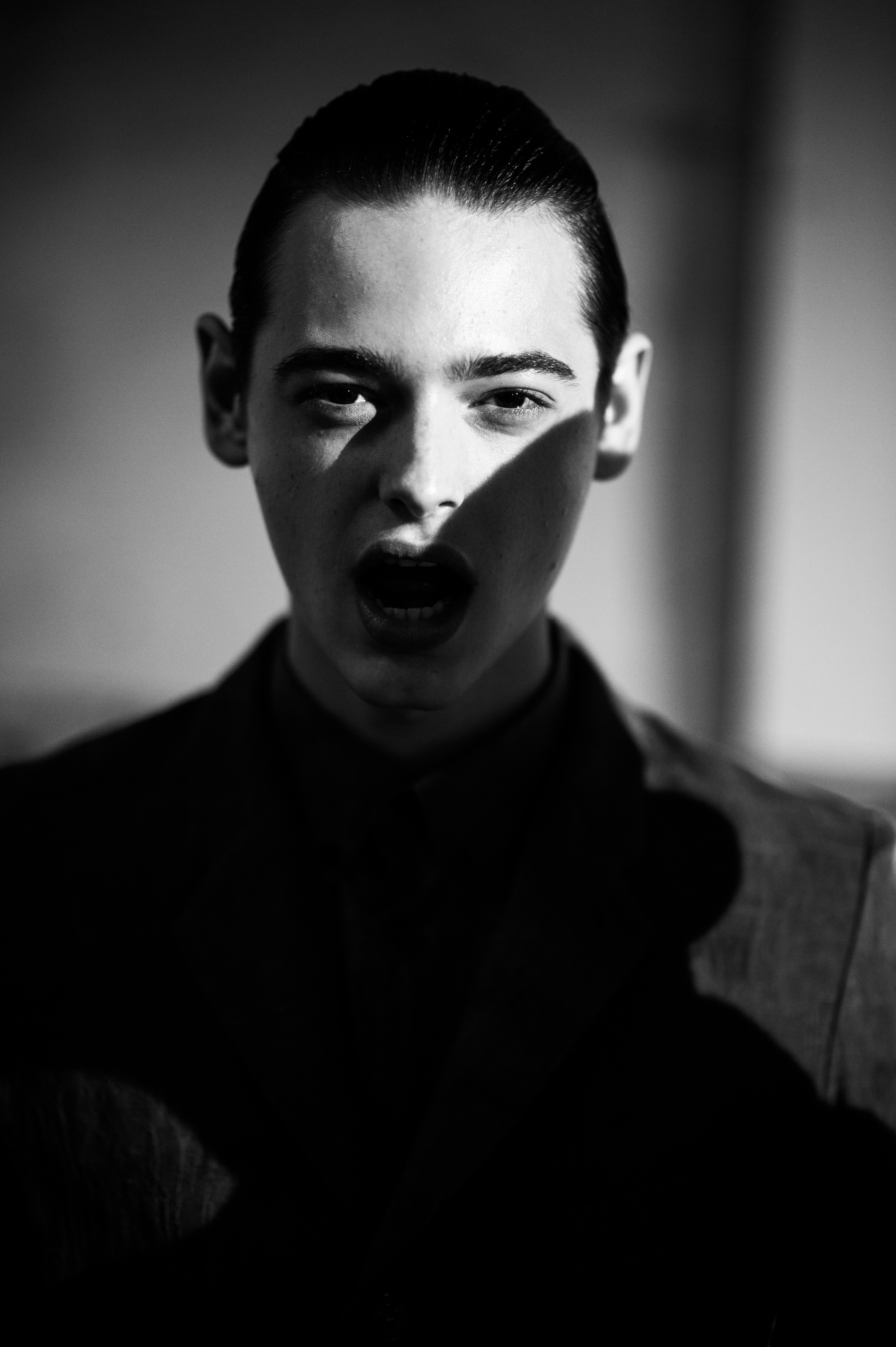 Male-Model-Open-Mouth-Backstage