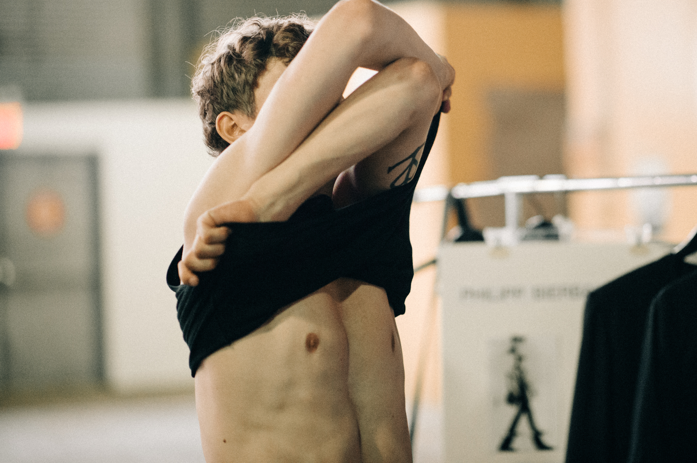 Philipp-Bierbaum-Male-Model-Changing