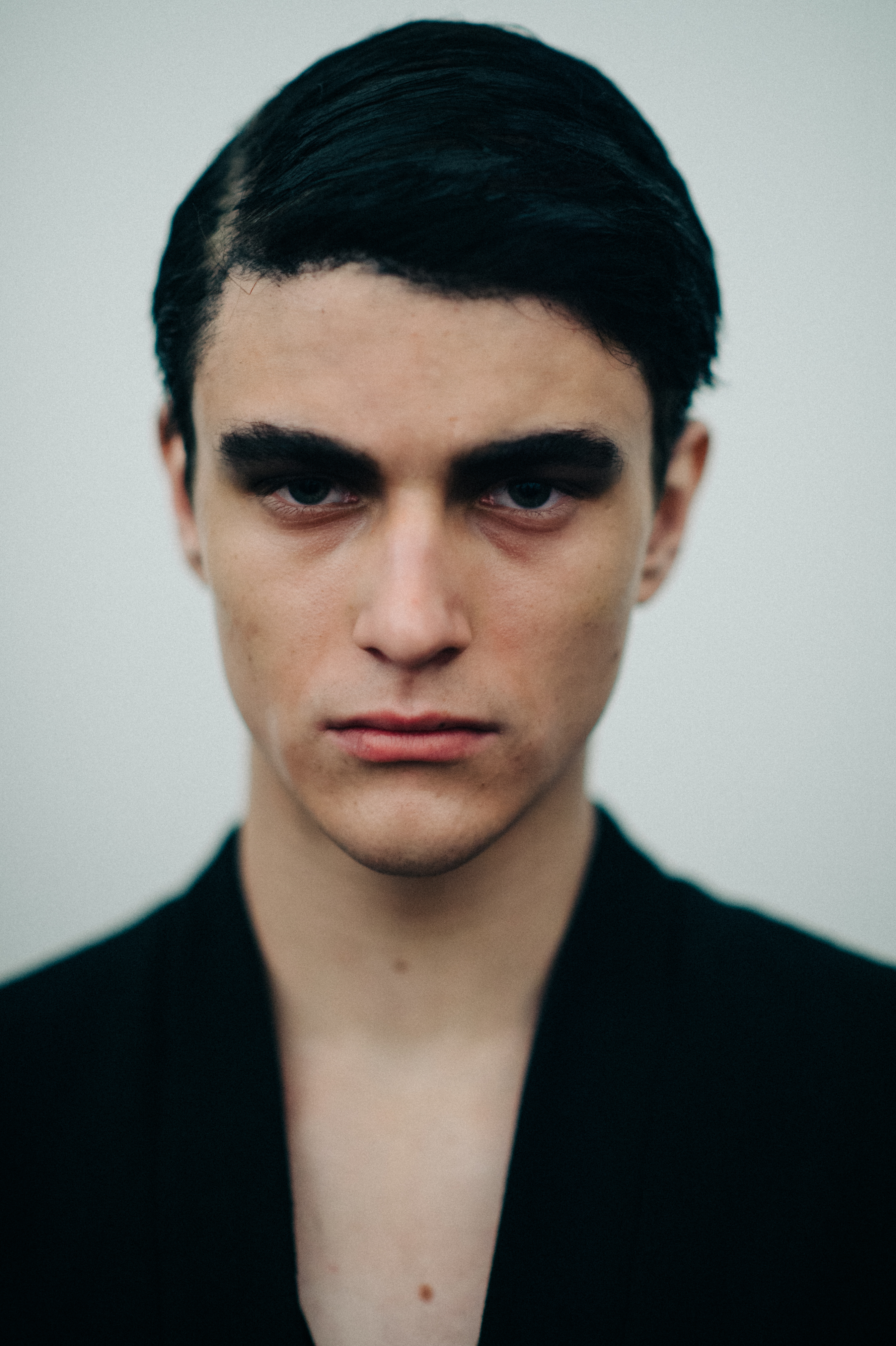 Dallas-Alberti-Male-Model-Backstage