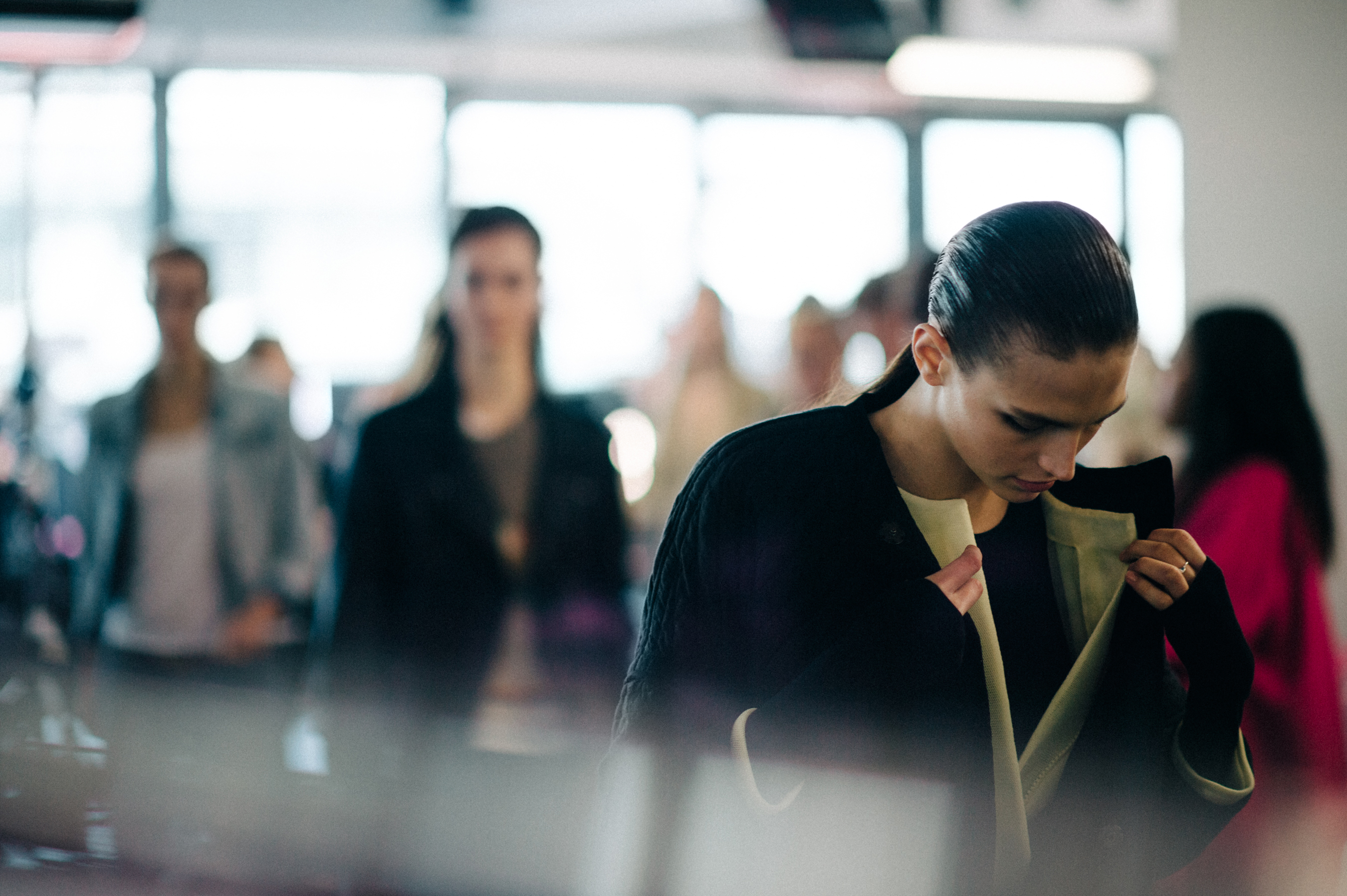 Model-Before-Backstage-Fashion-Show
