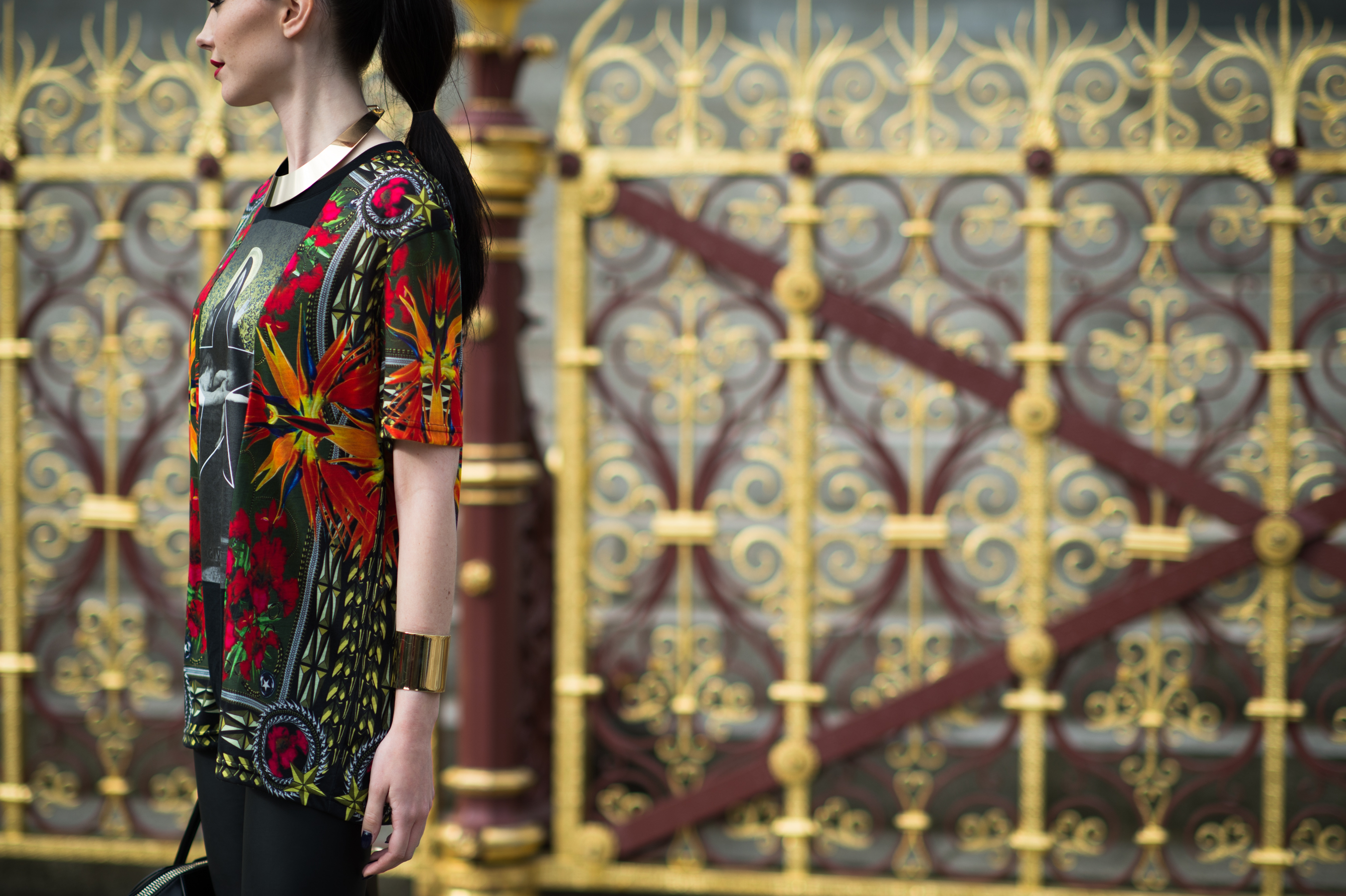 Givenchy-Print-Top-Shirt-Streetstyle