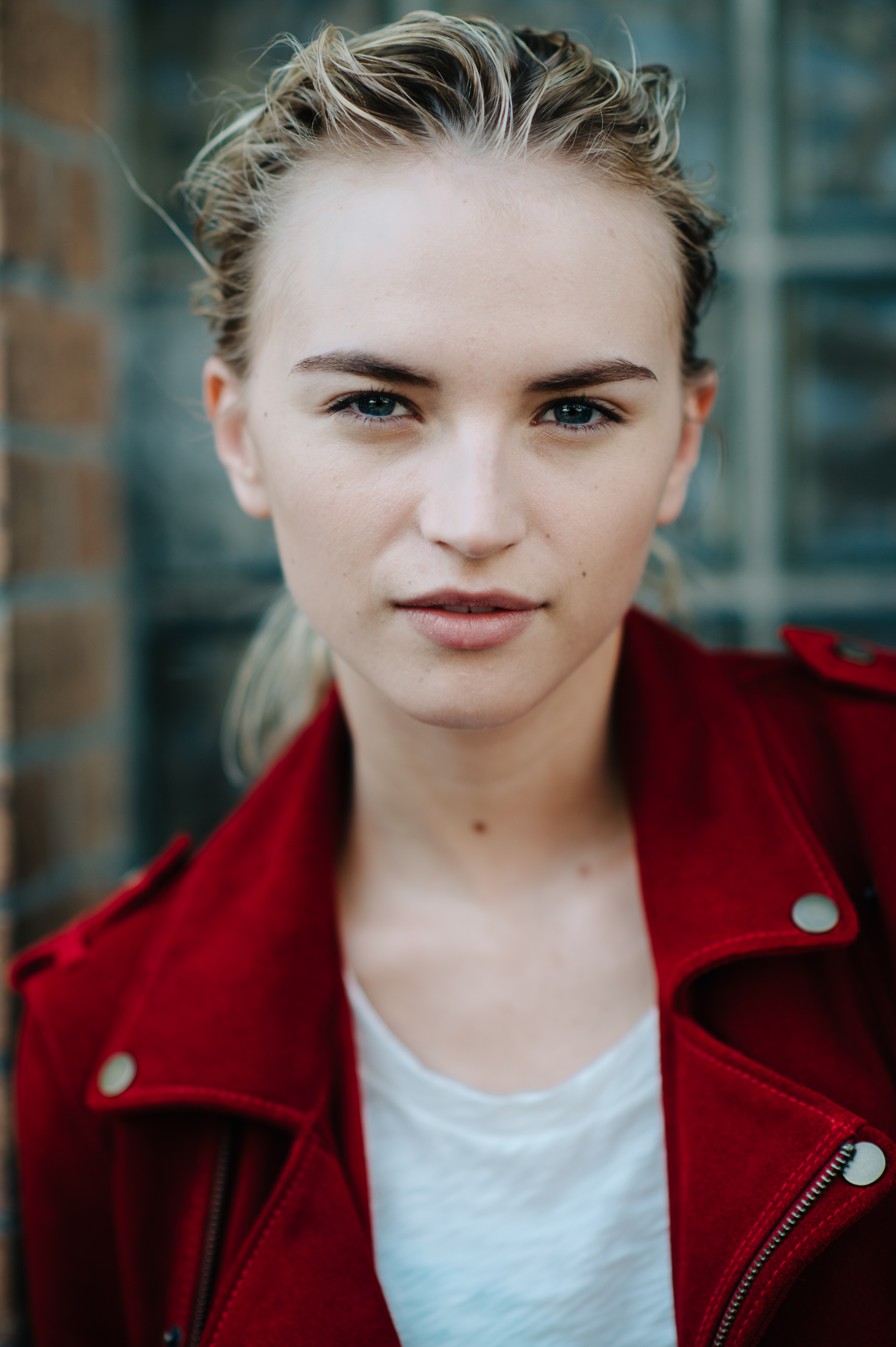 Anabela-Belikova-Model-Street-Portrait