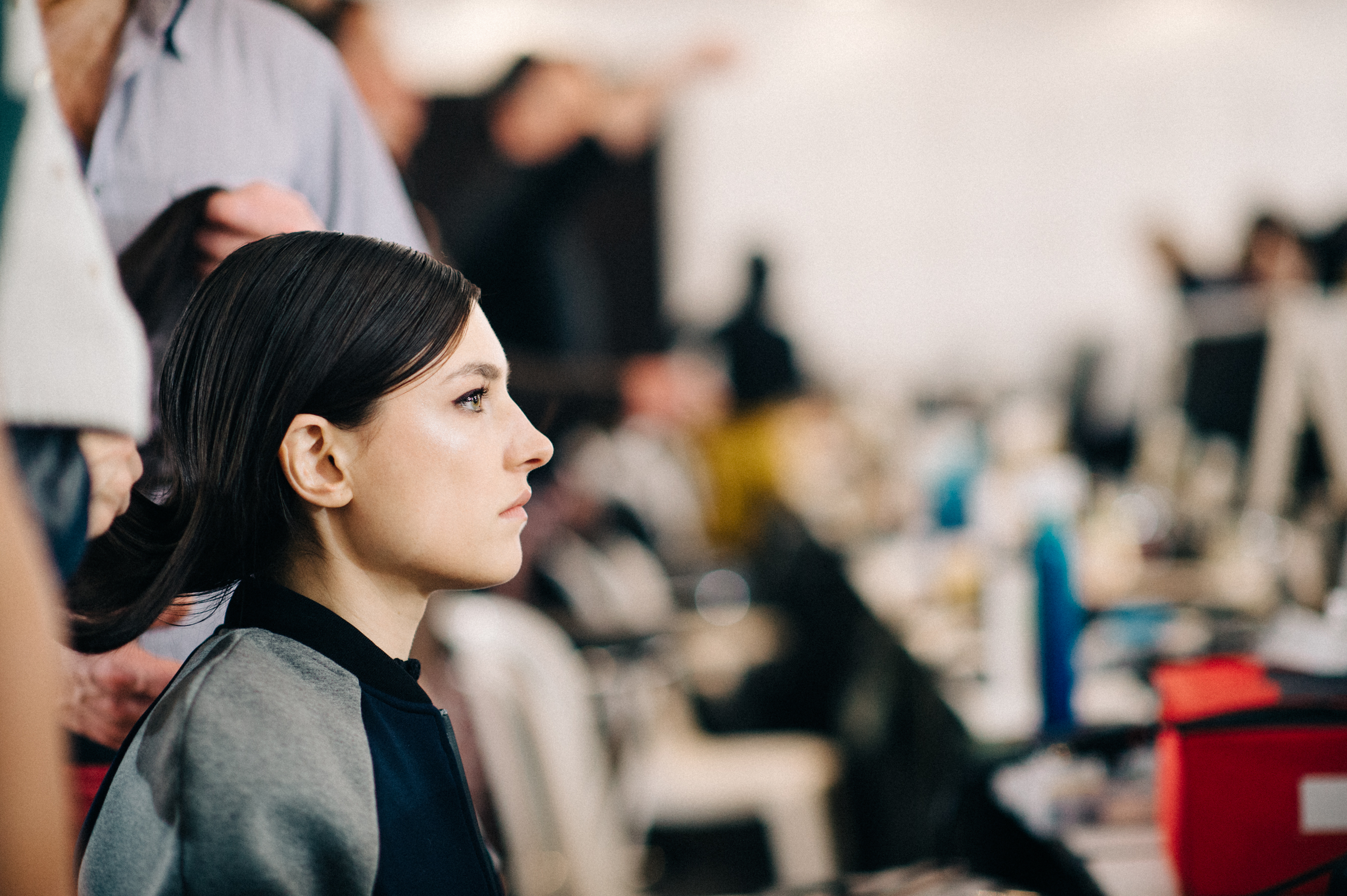 Jacquelyn-Jablonski-American-Model-Backstage