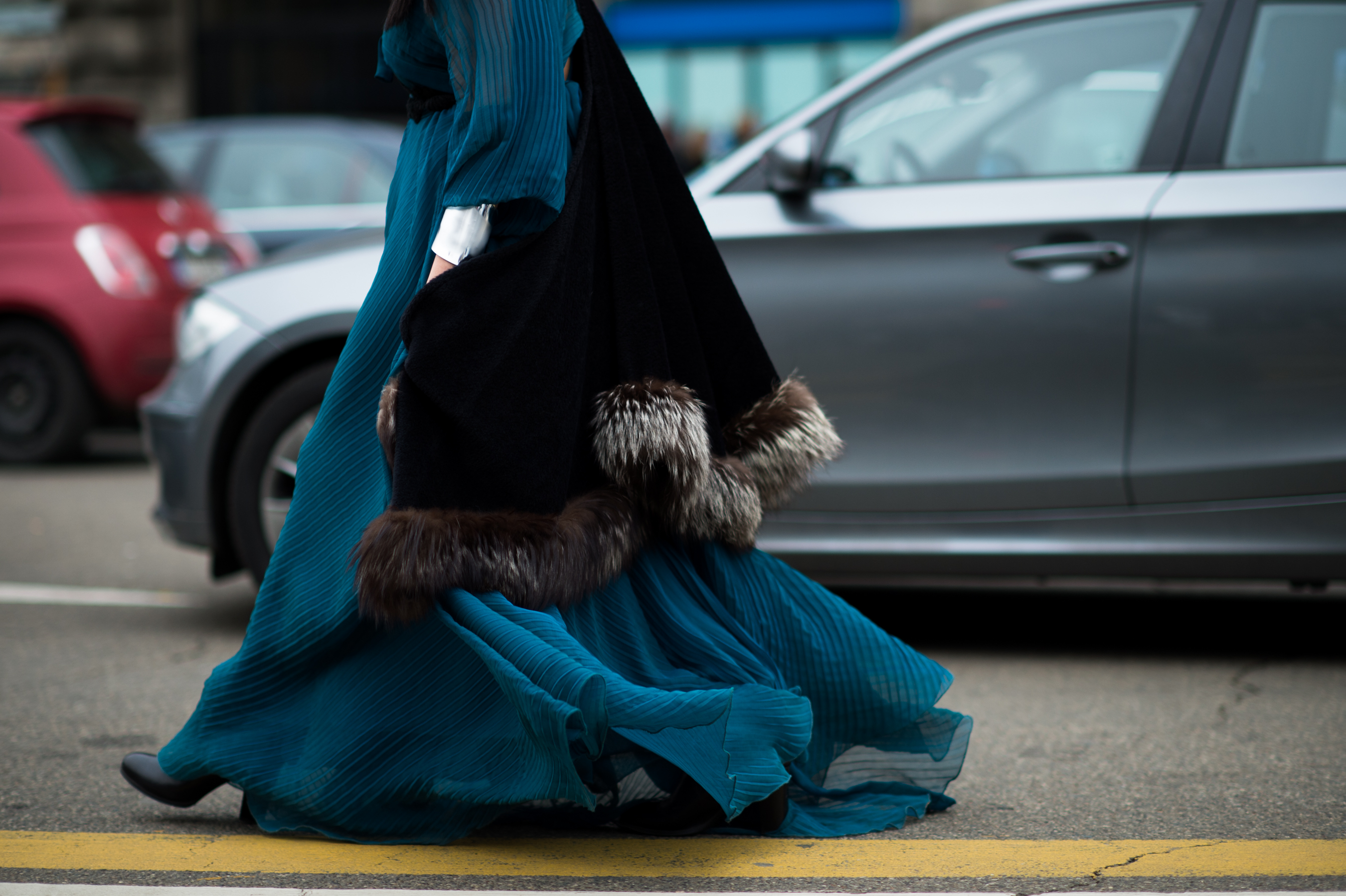 Teal-Pleated-Silk-Dress-Wind