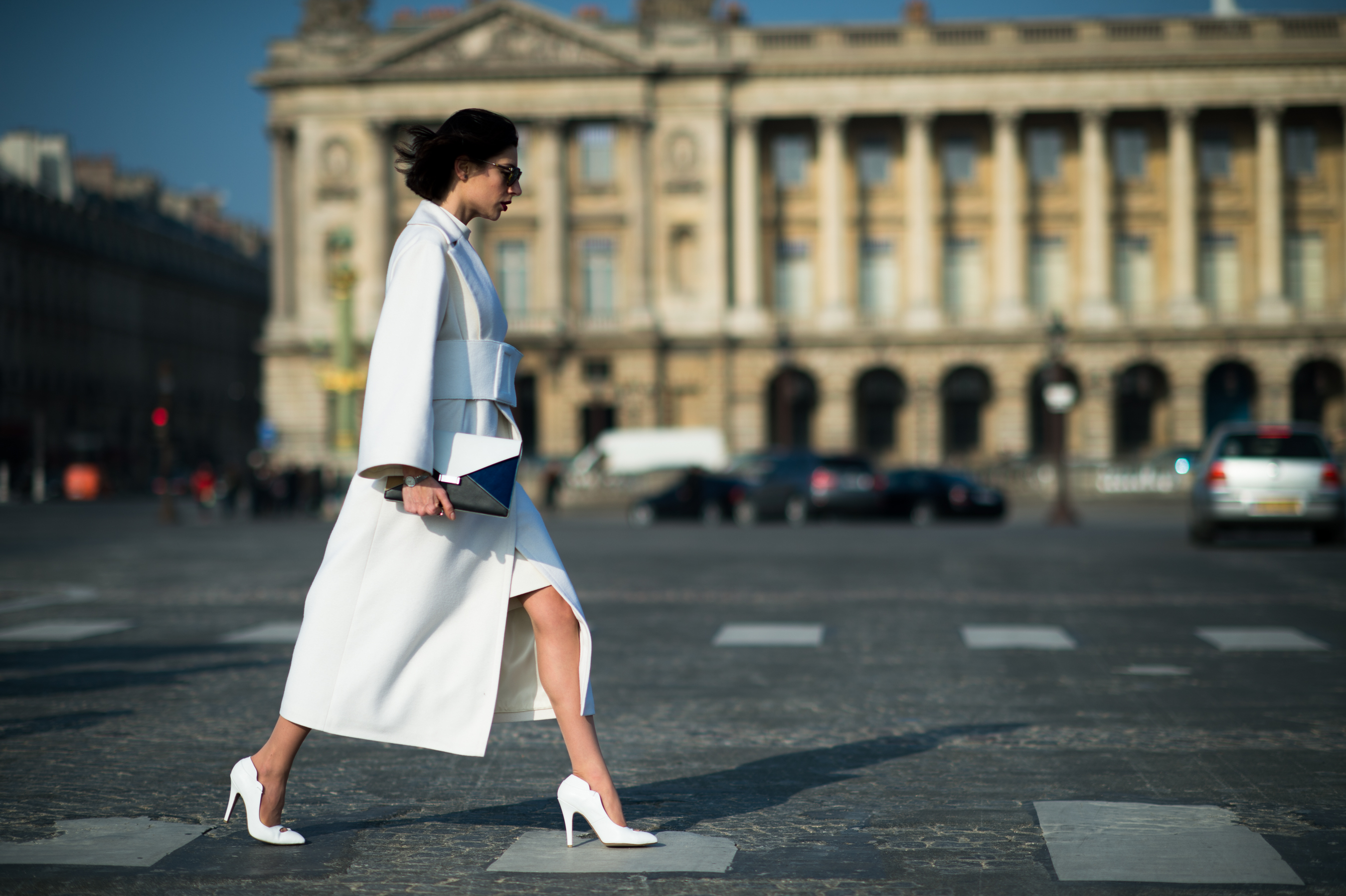 Woman-Wearing-All-White-PFW
