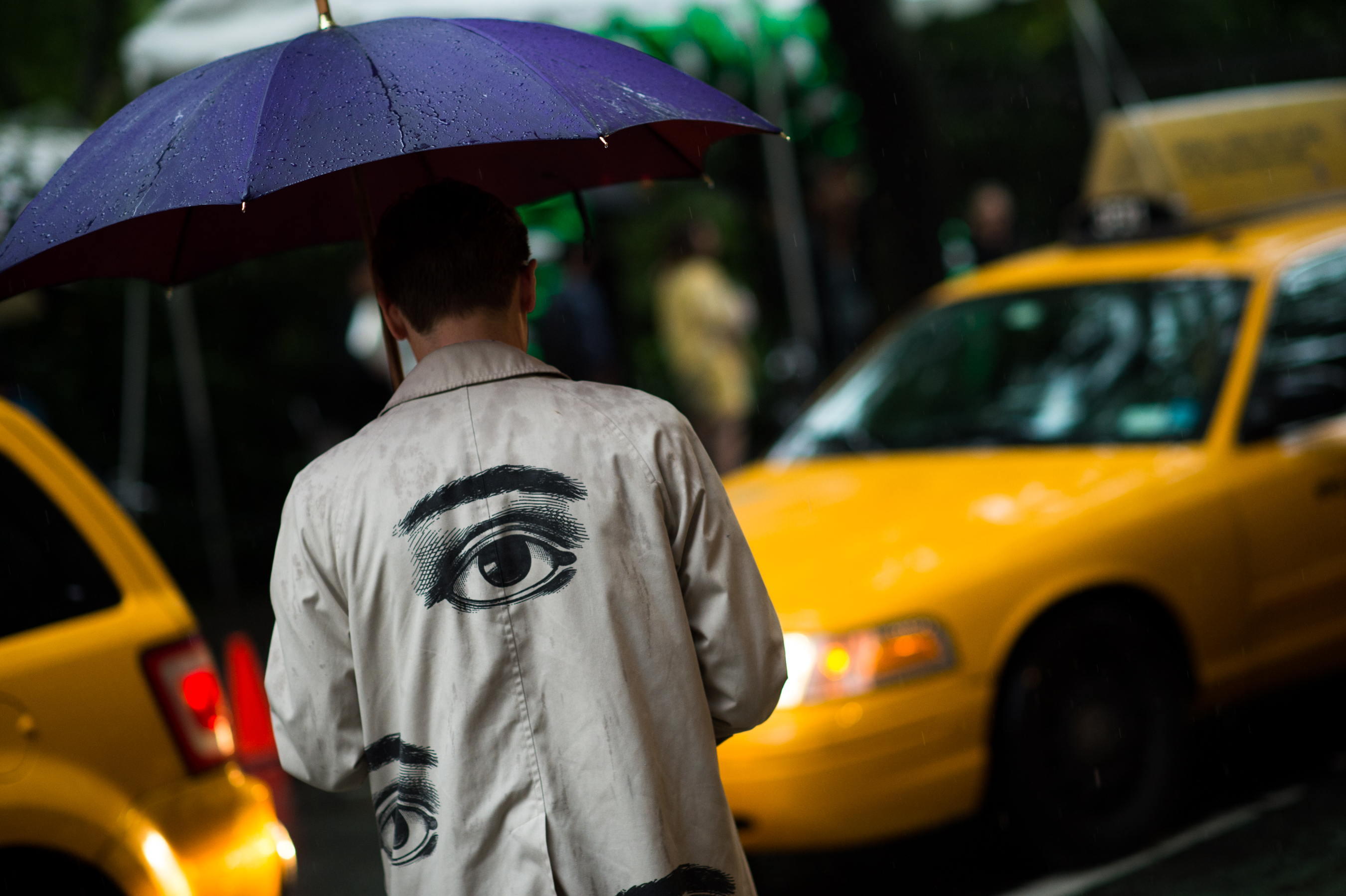 Vogue editor at large eye trenchcoat