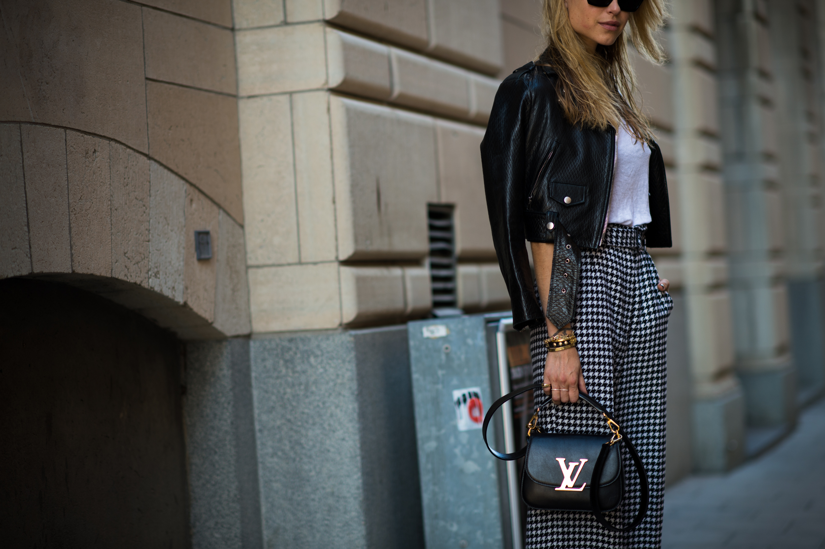 Danish blogger wearing houndstooth trousers