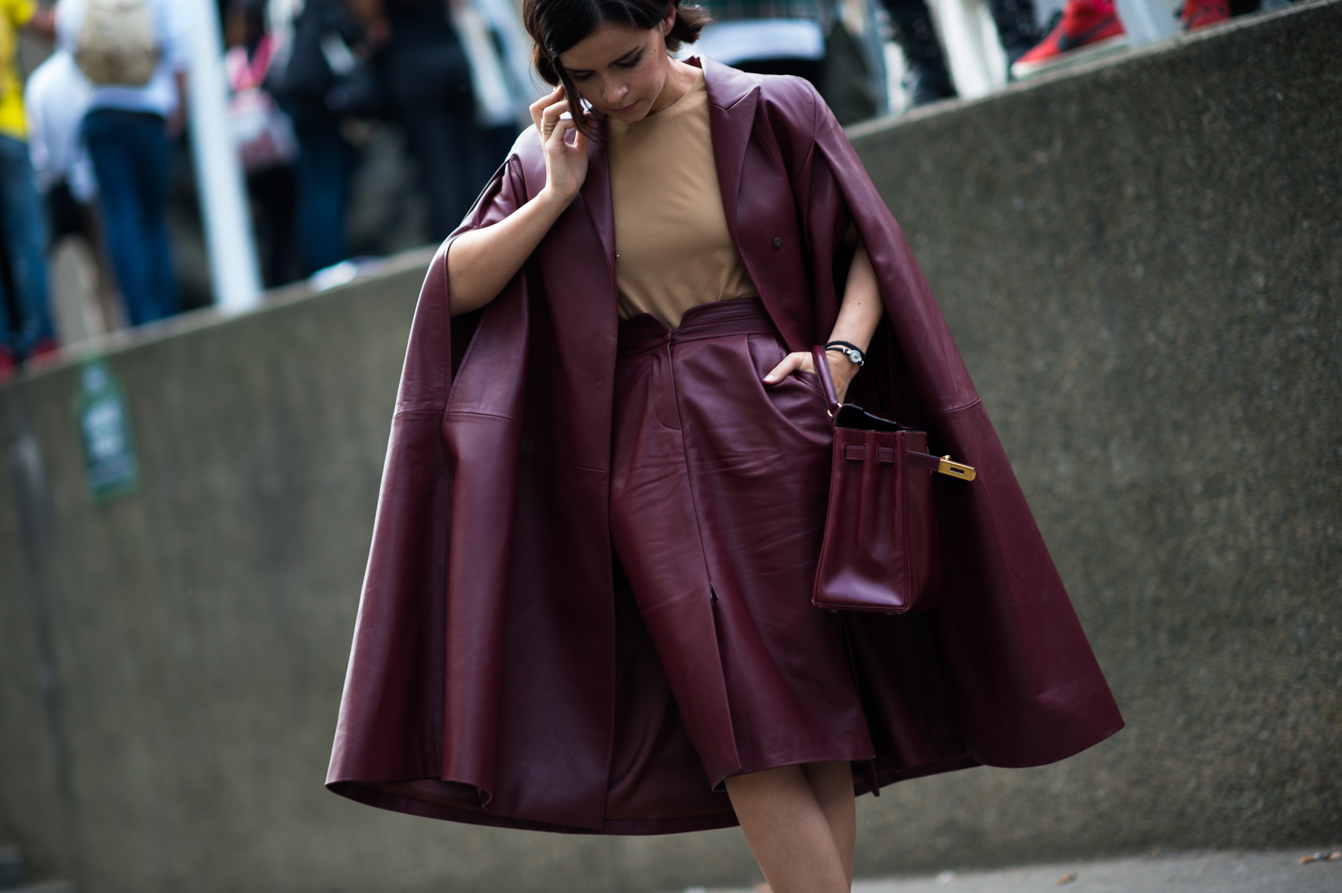 Buro 24/7 wearing oxblood leather