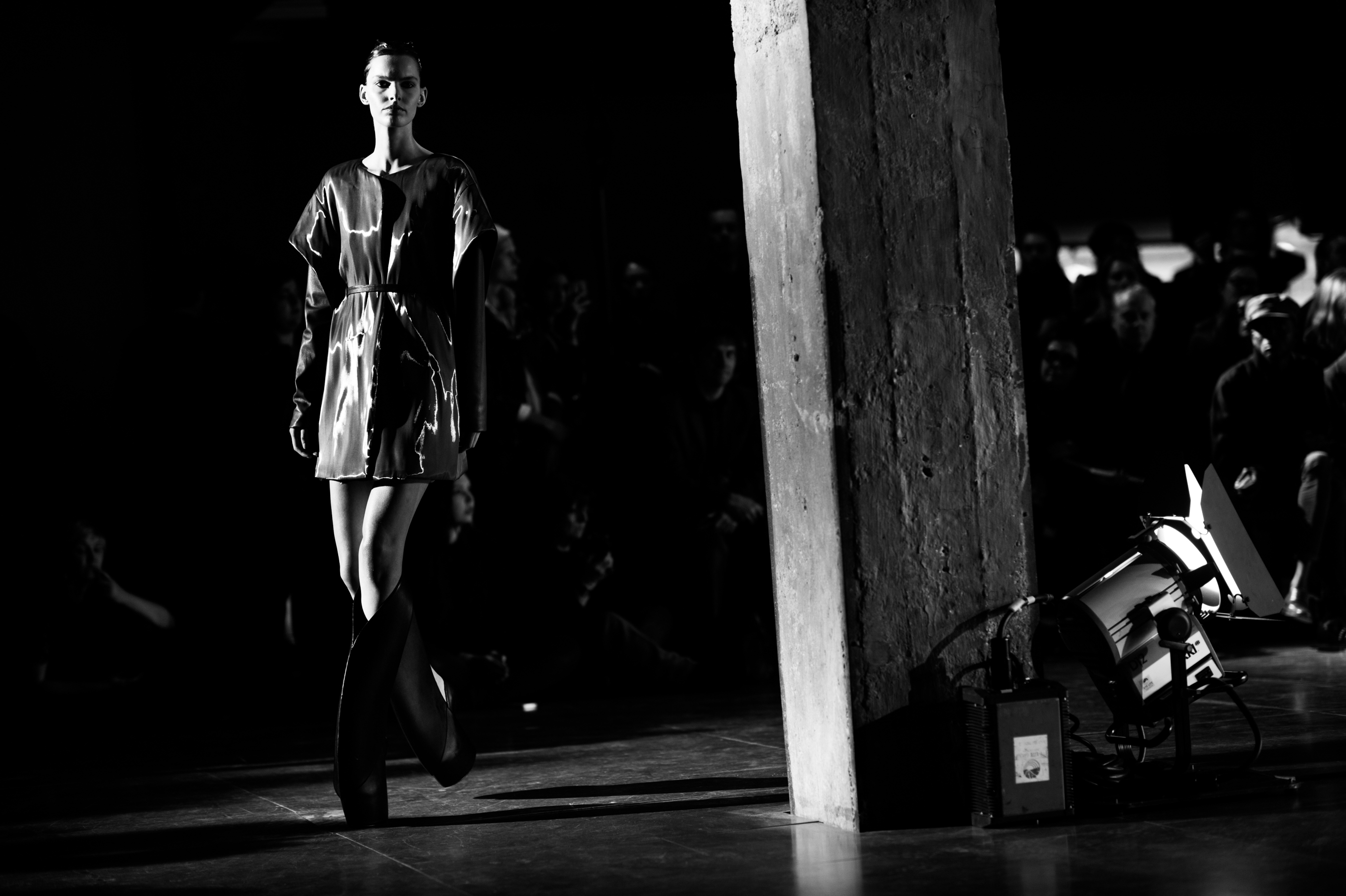 Lisa Verberght walking fashion show