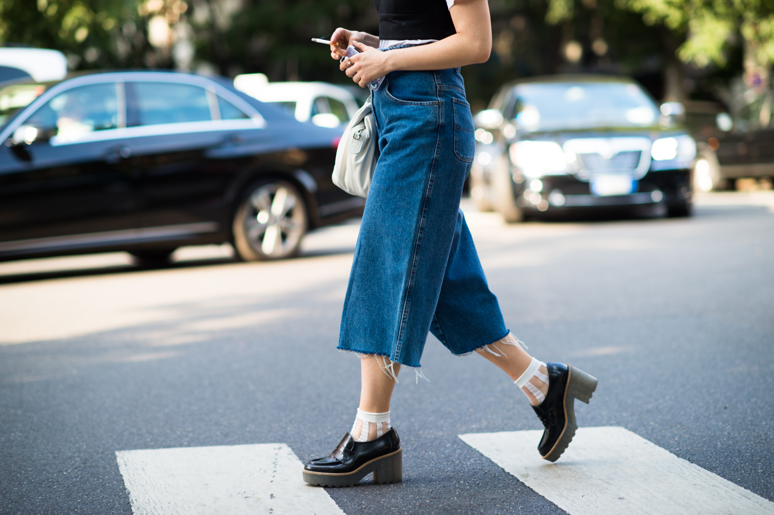Woman wearing big denim shorts