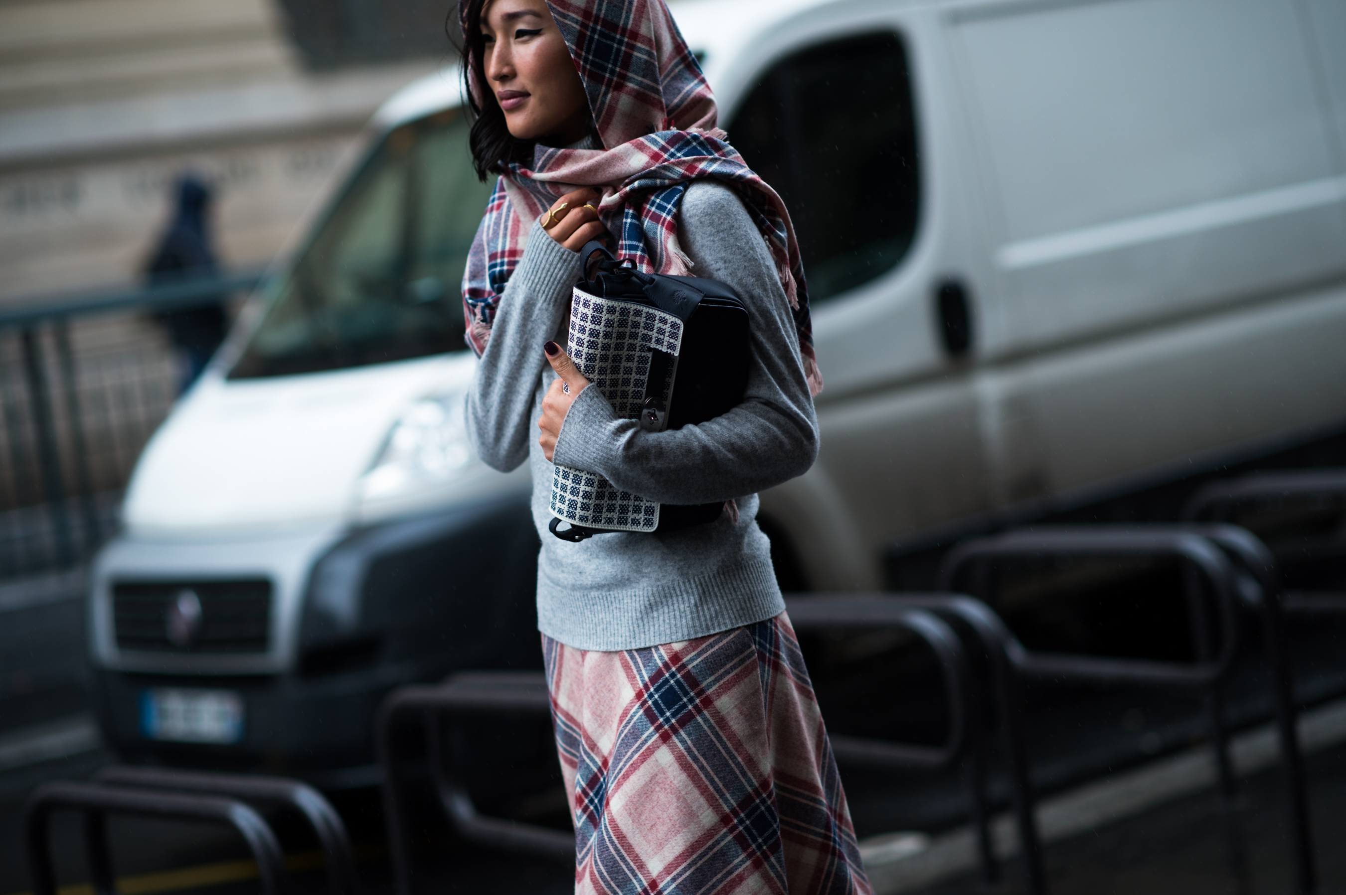 Australian blogger wearing plaid