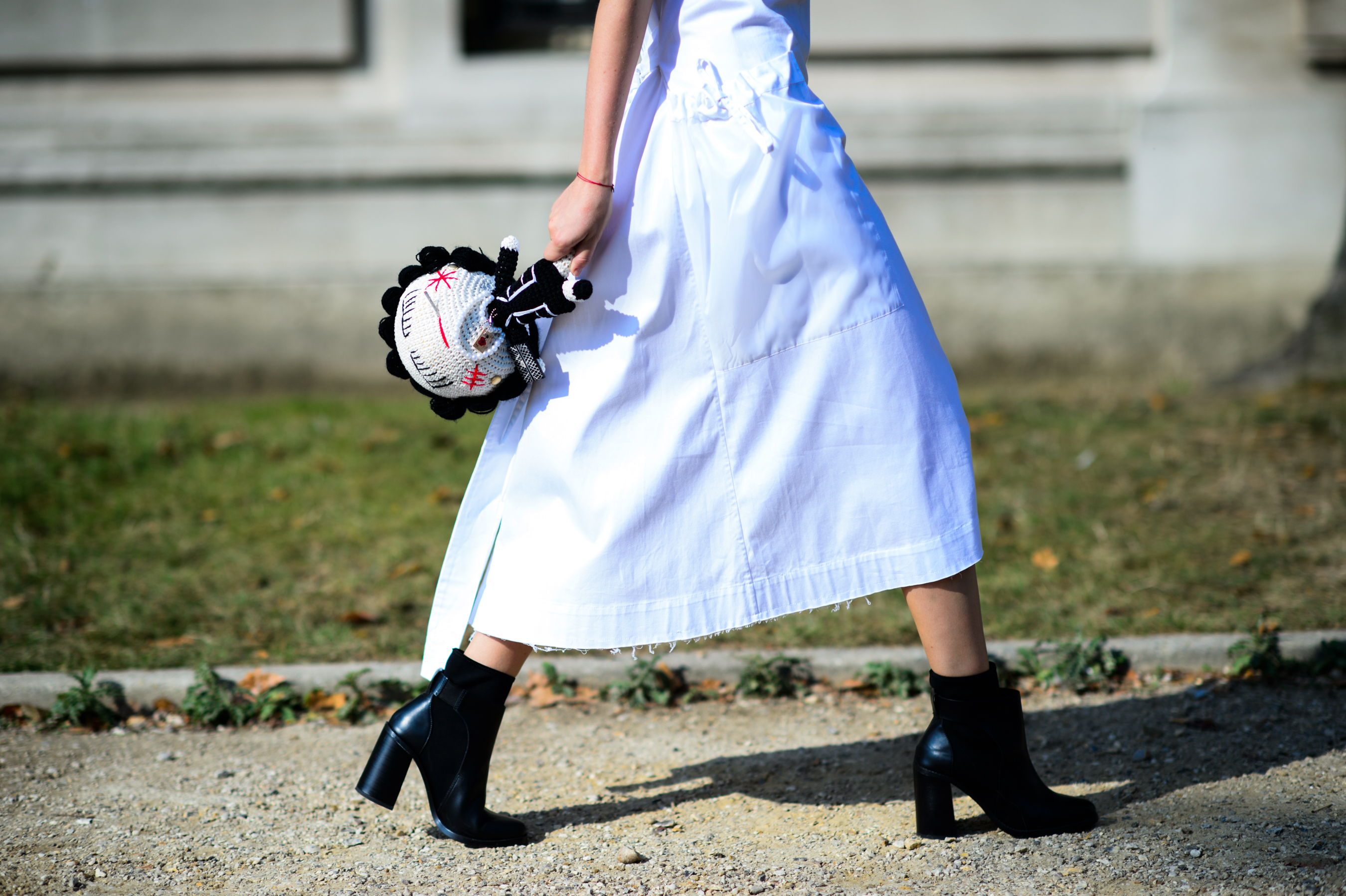 Ukrainian woman wearing a white dress