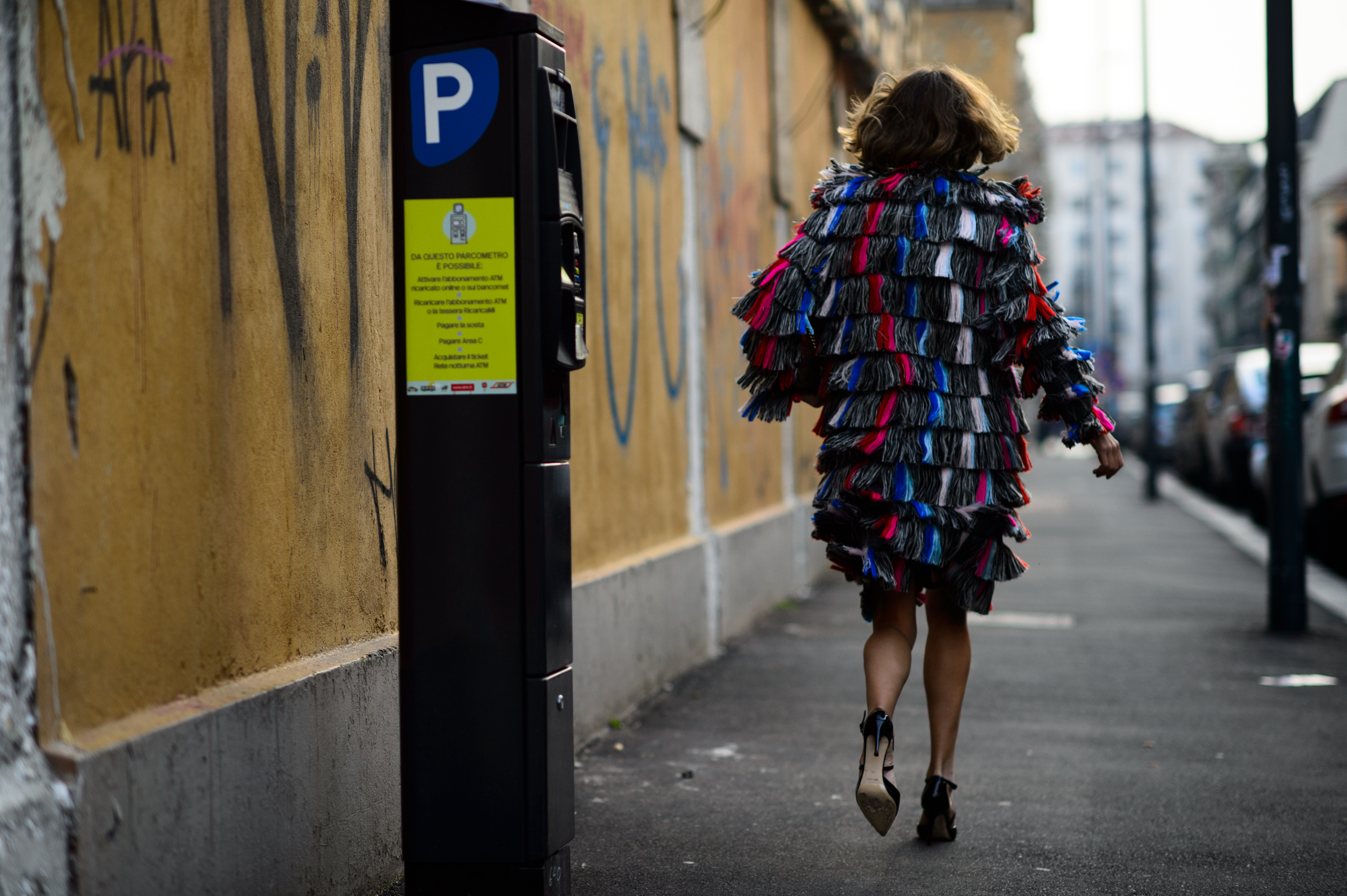 Argentinian woman wearing Marco De Vincenzo