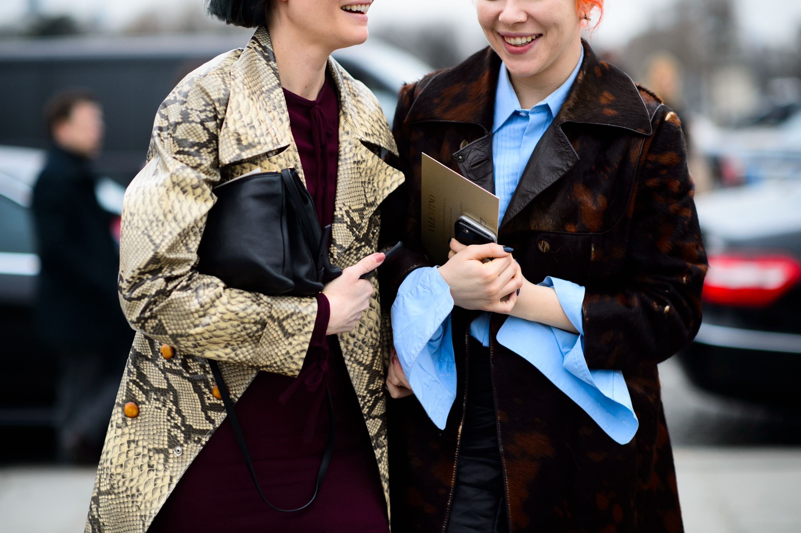 Two British editors at Place de la Concorde