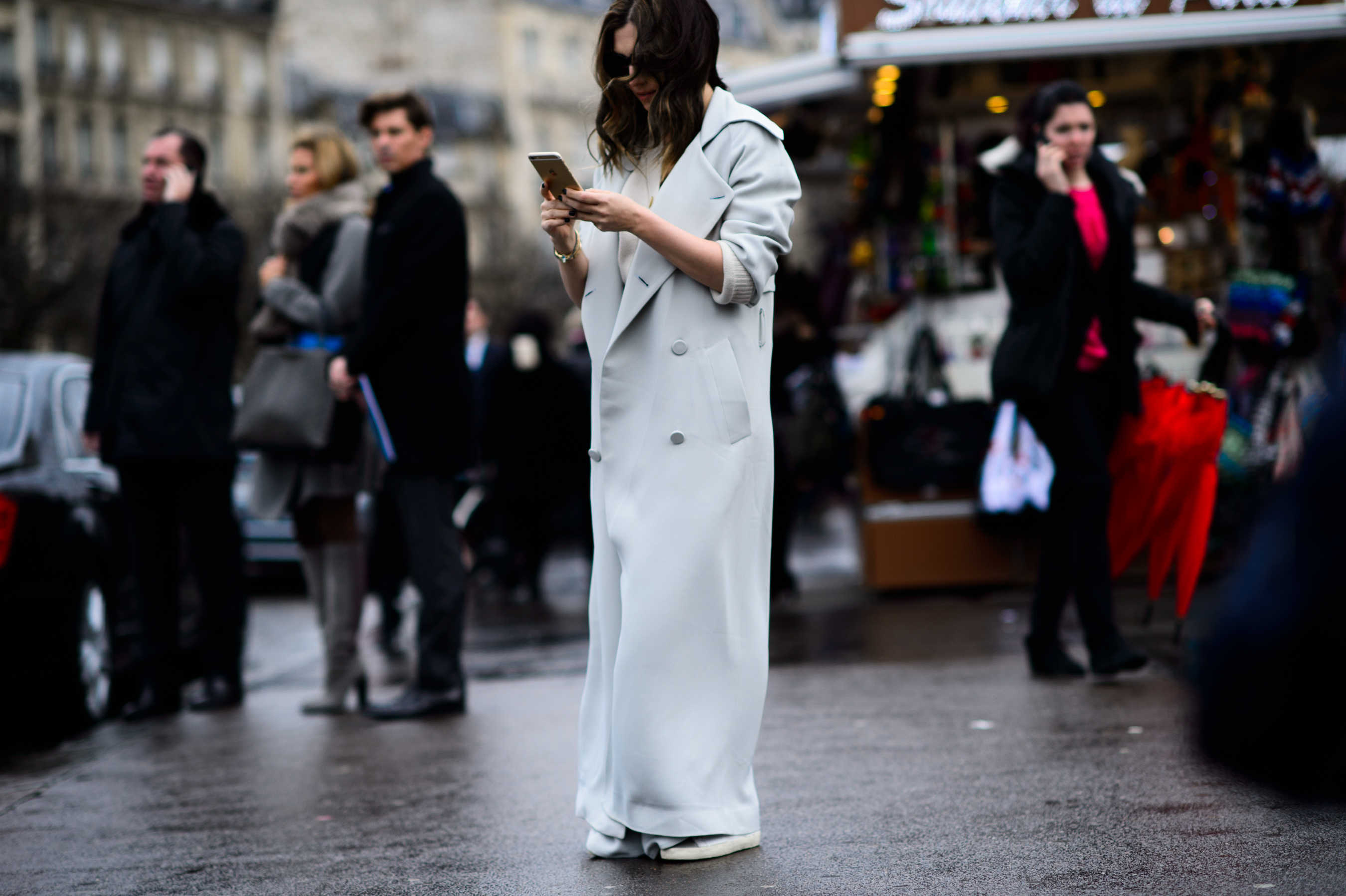 Russian woman at Palais de Chaillot