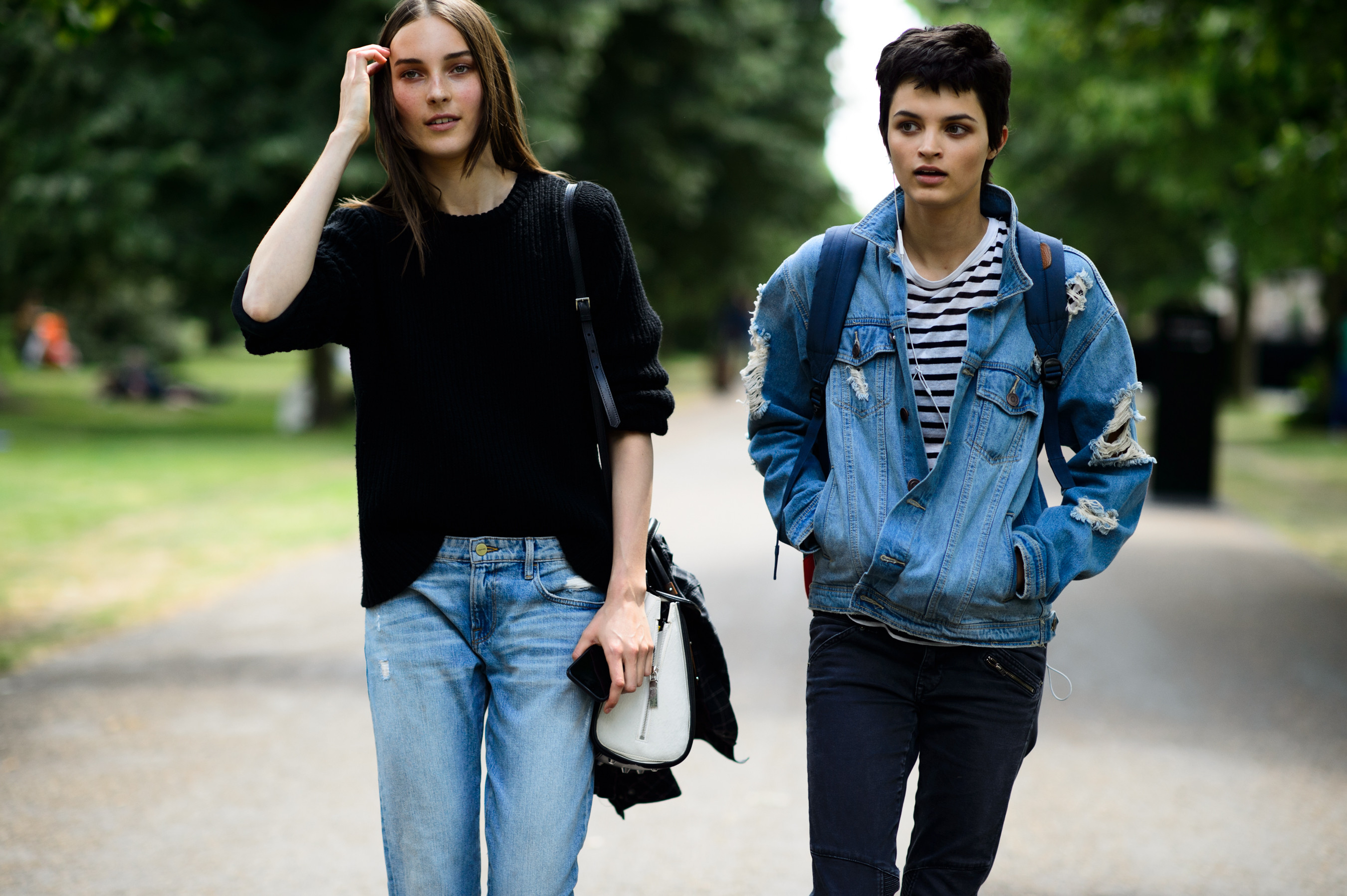 Models Julia Bergshoeff and Isabella Emmack