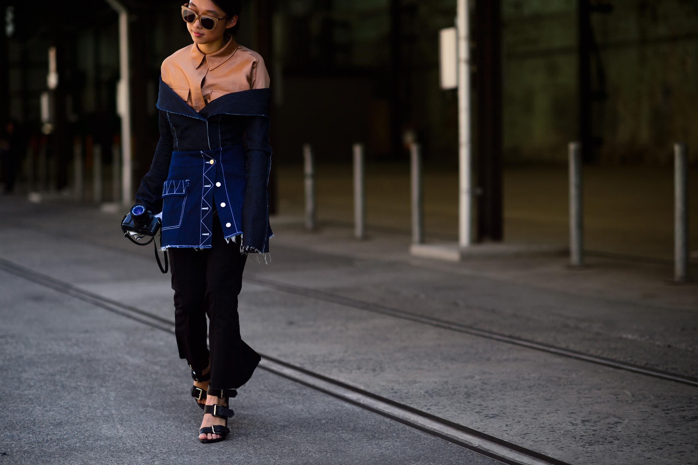 Chinese blogger attending fashion week in australia