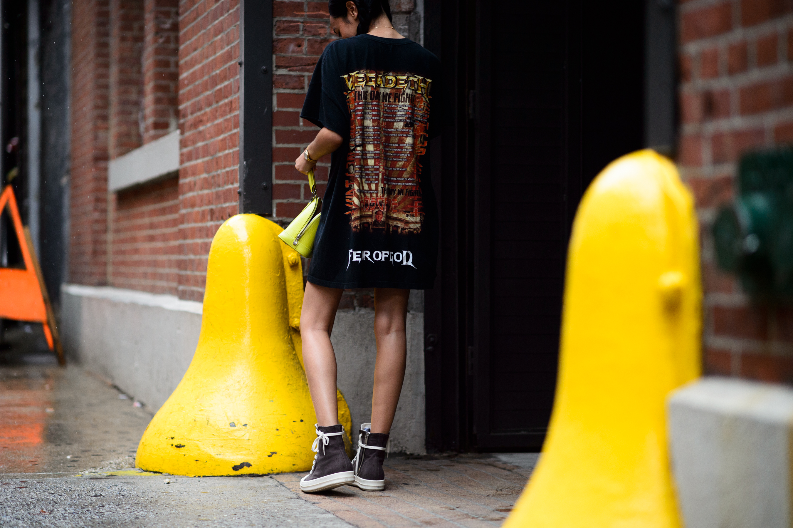 Woman wearing black t-shirt dress