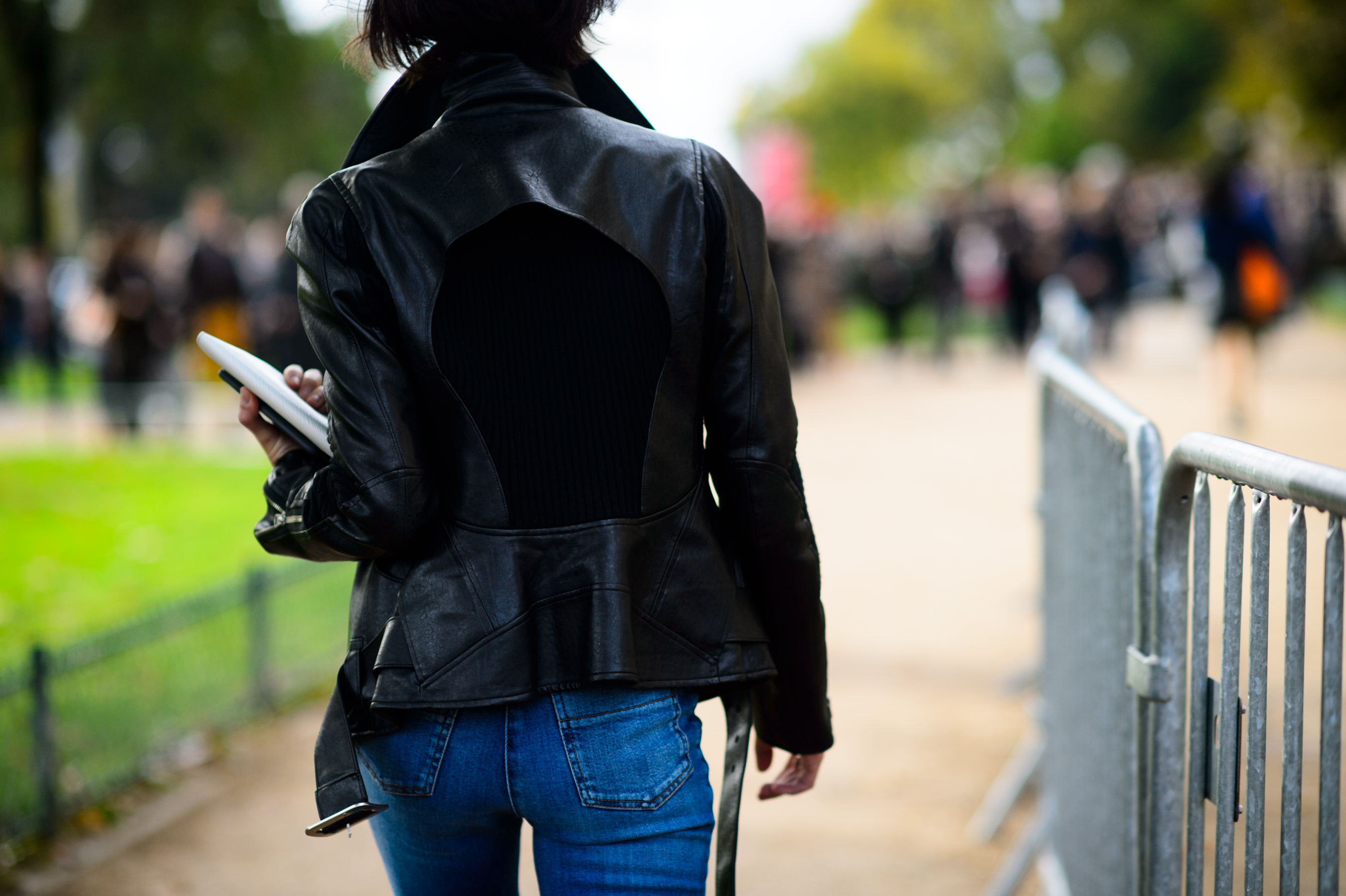 Woman arriving to Chanel show