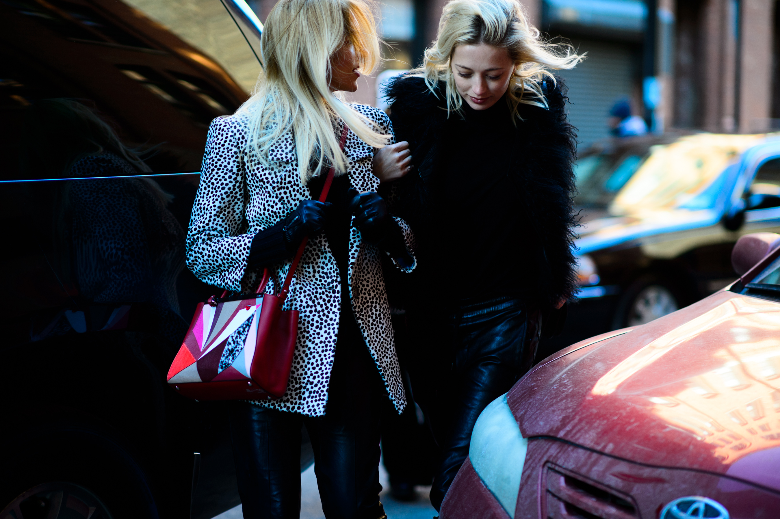 Two American women before the show