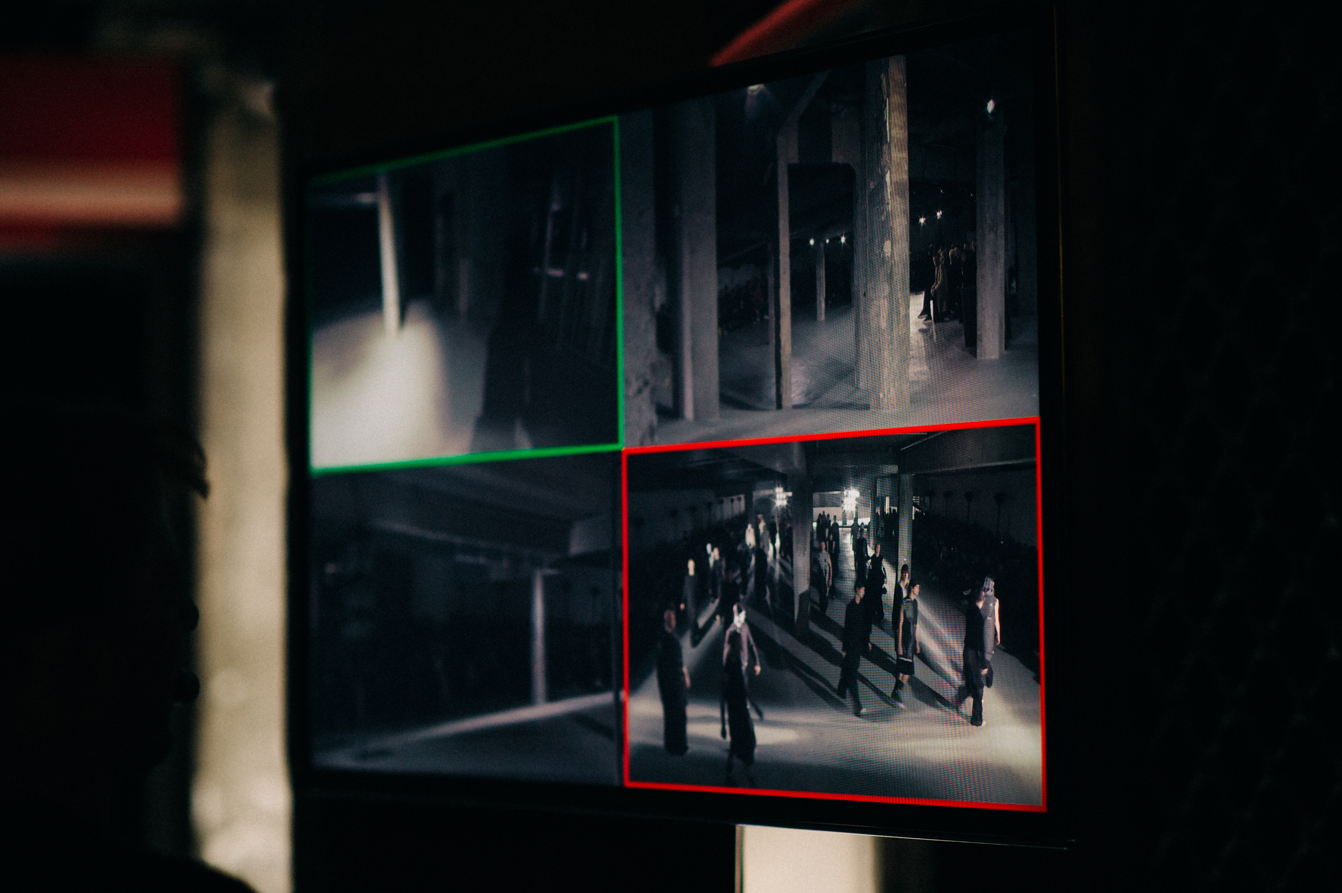 Screens translating runway