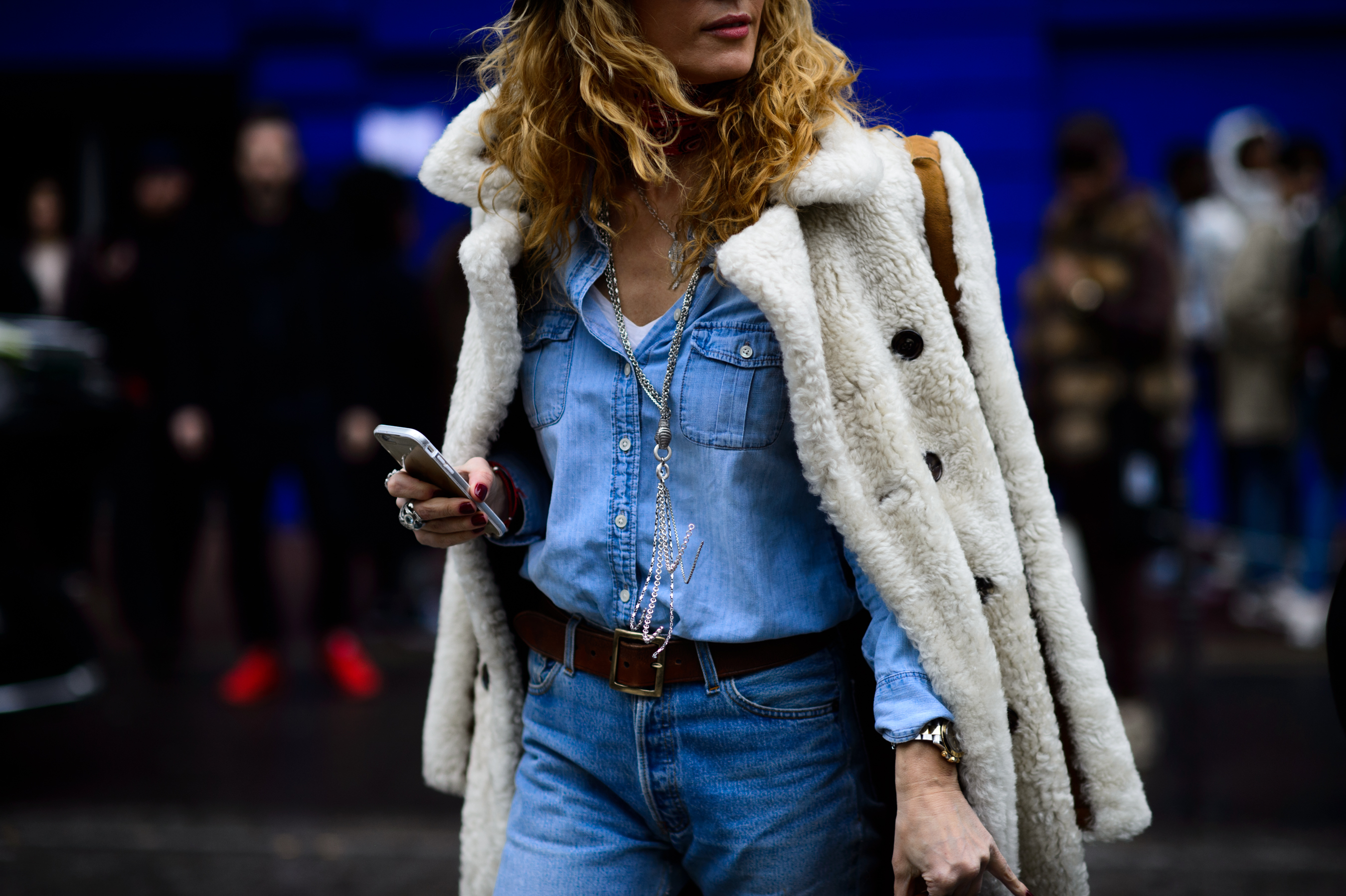 French buyer wearing scheerling coat