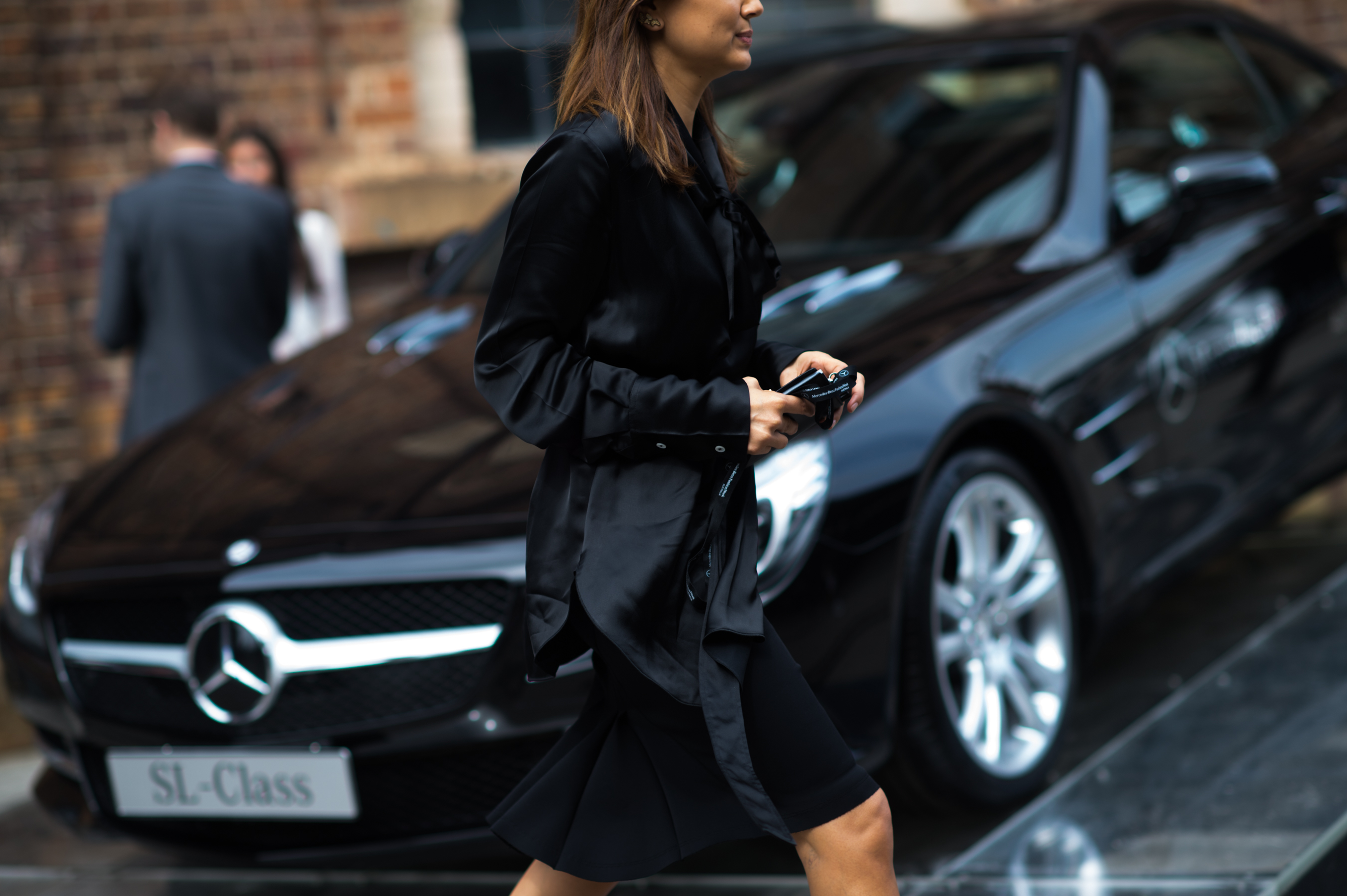 Australian Vogue editor wearing black utfit