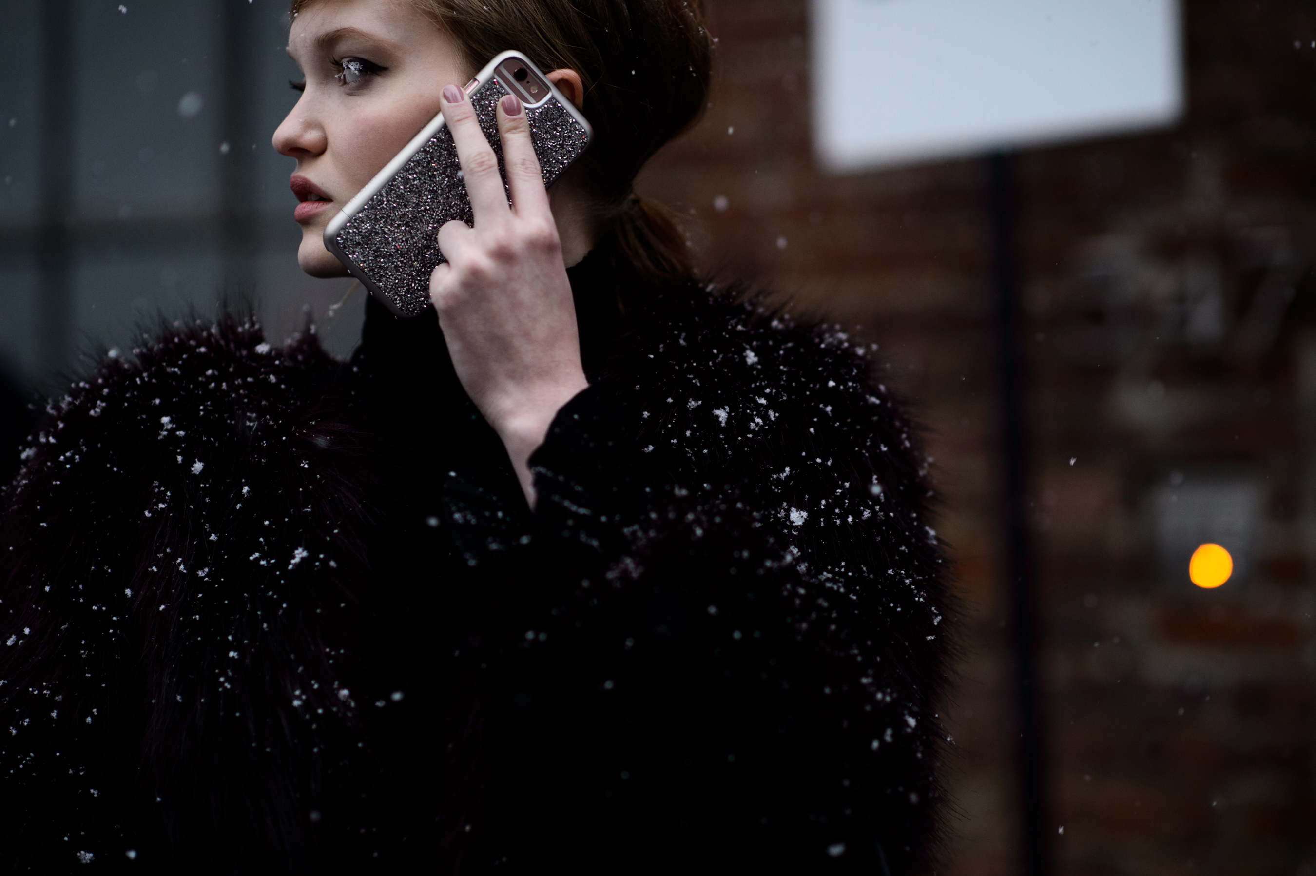Model with glitter phone case