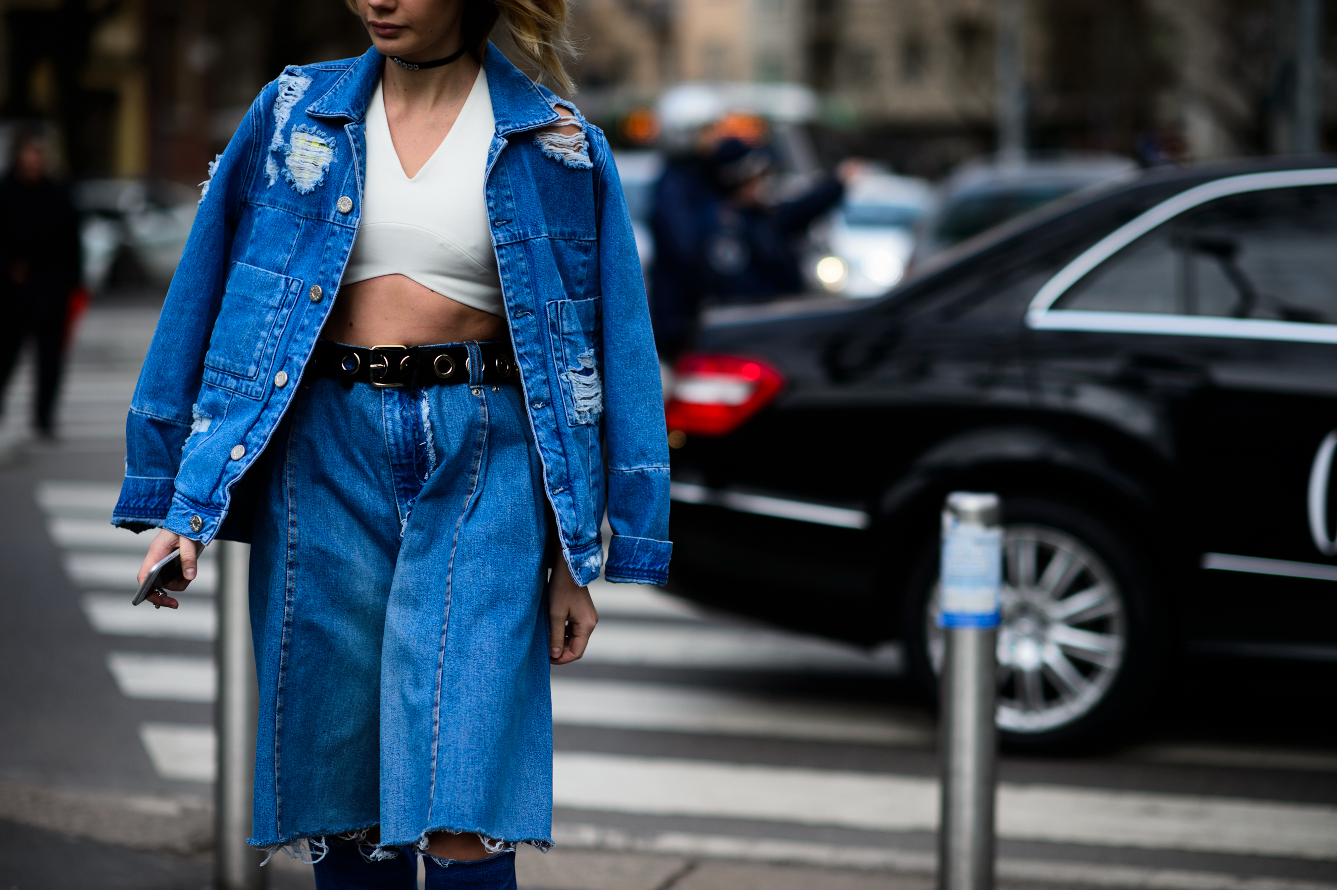 Ukrainian stylist wearing short jean pants