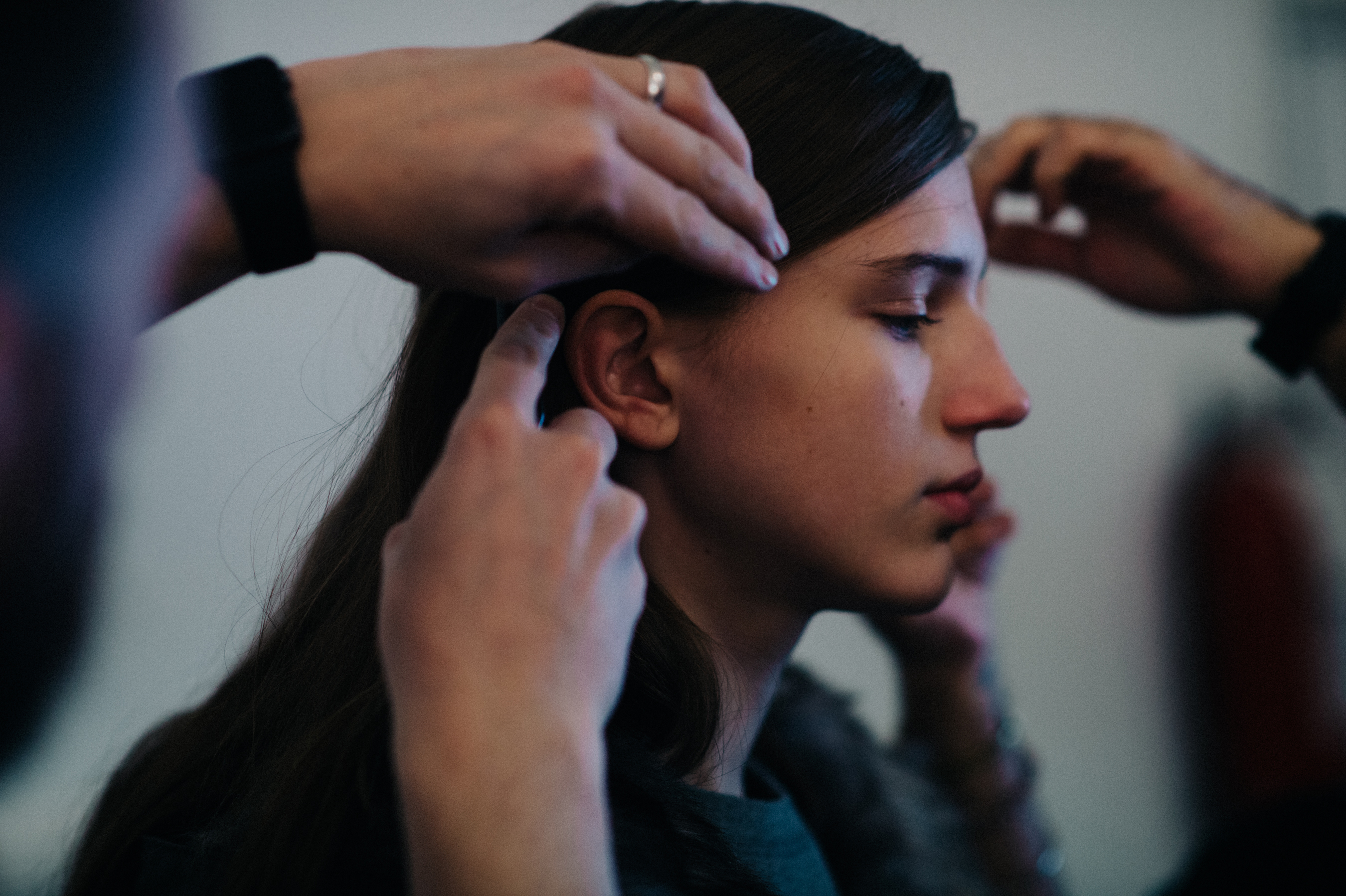 Russian model getting hair done