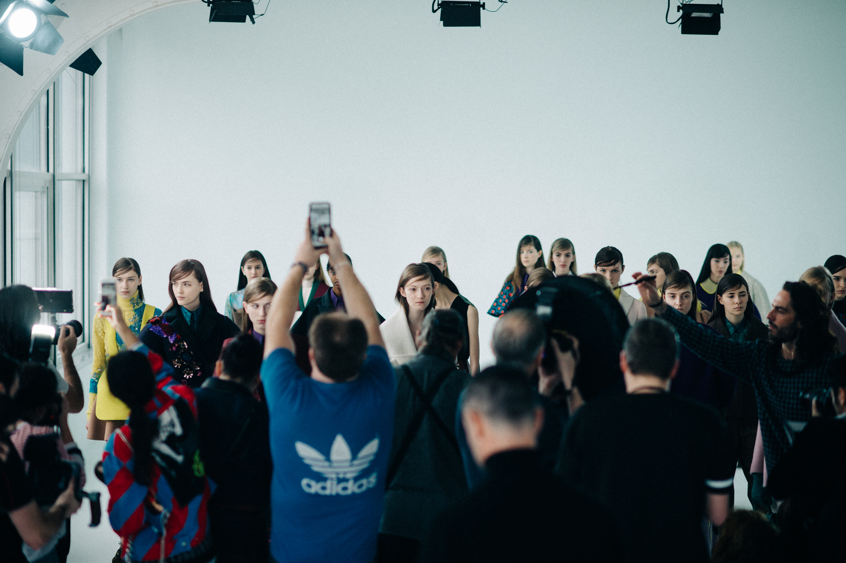 Models and photographers doing first looks