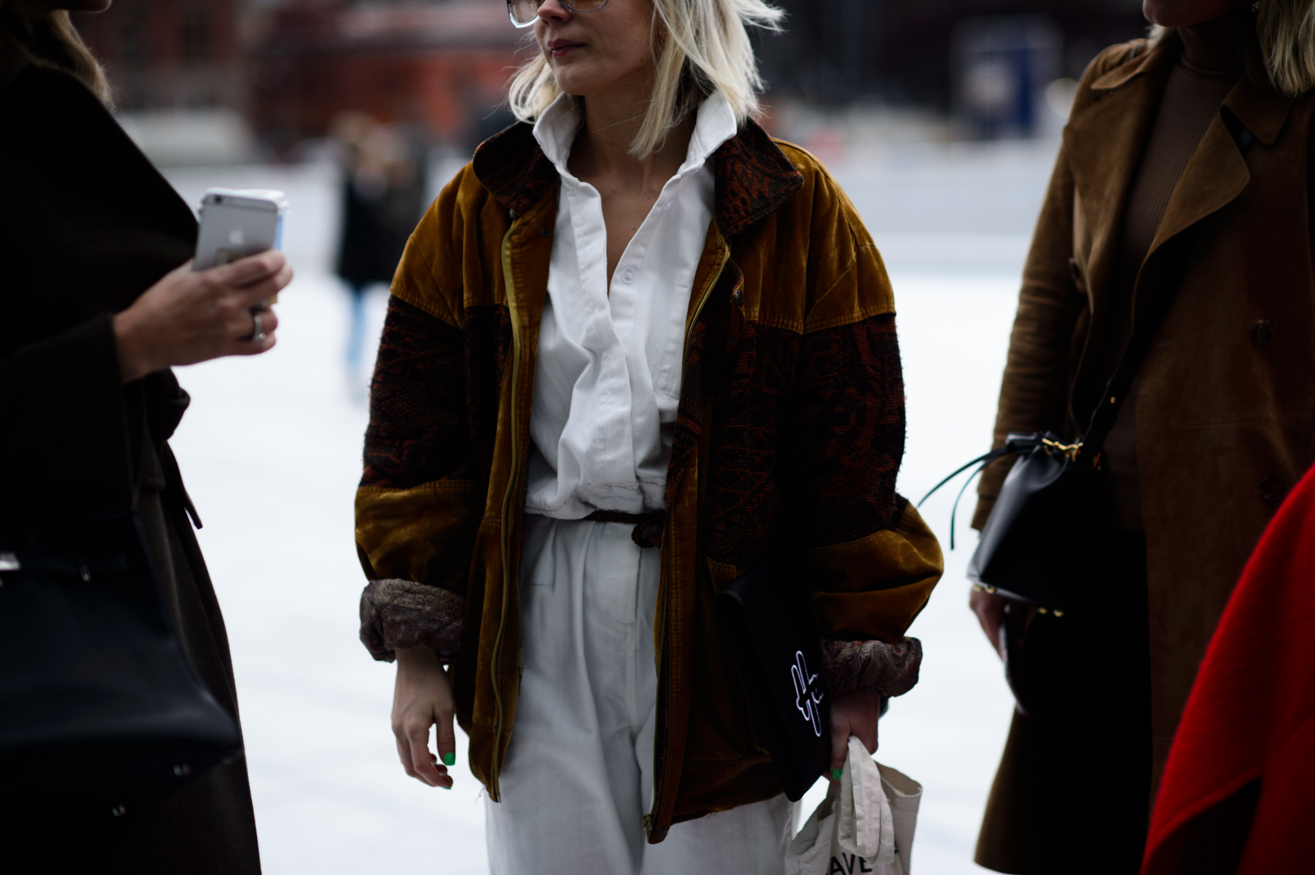 Woman in brown oversize jacket