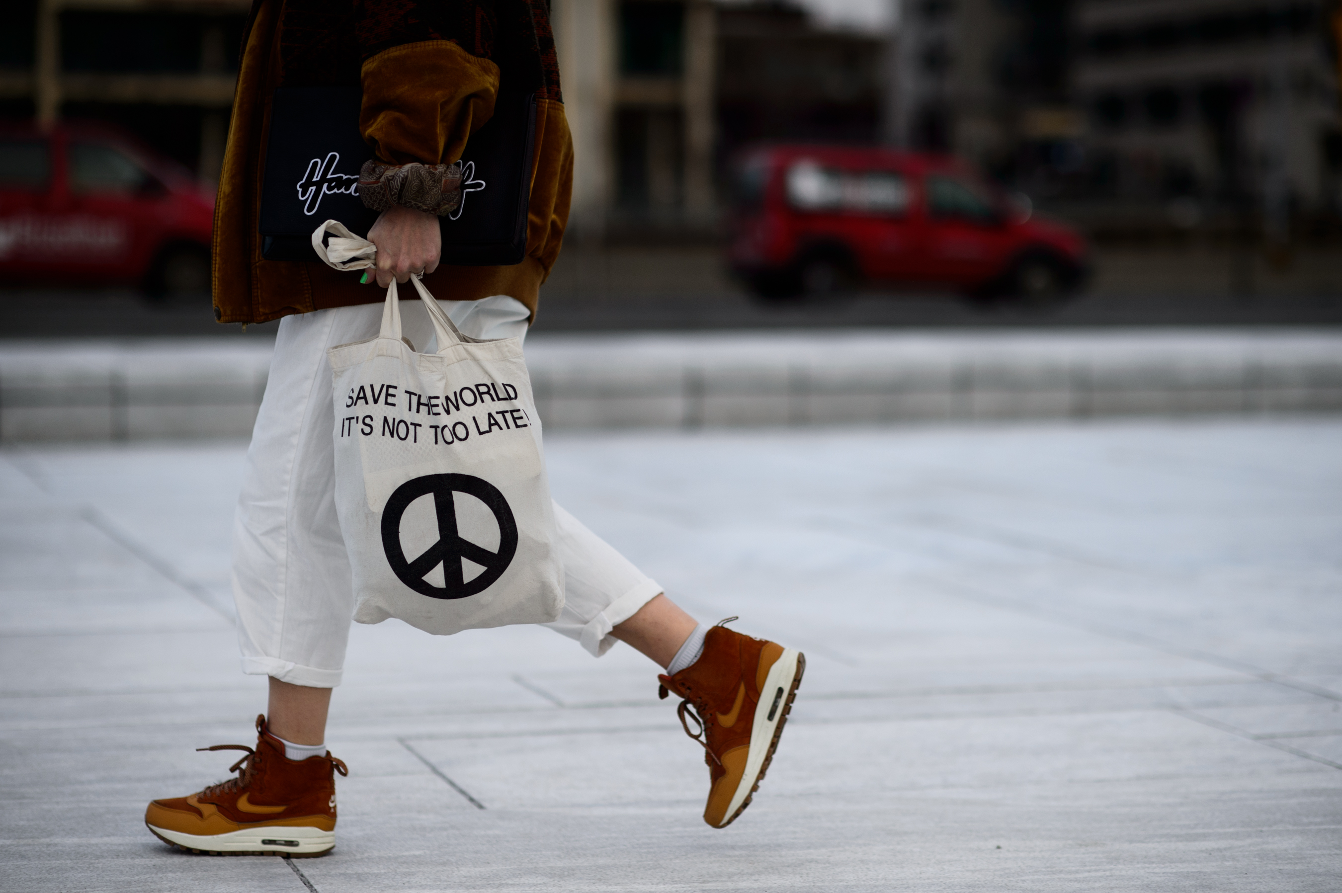 Woman with shopping bag