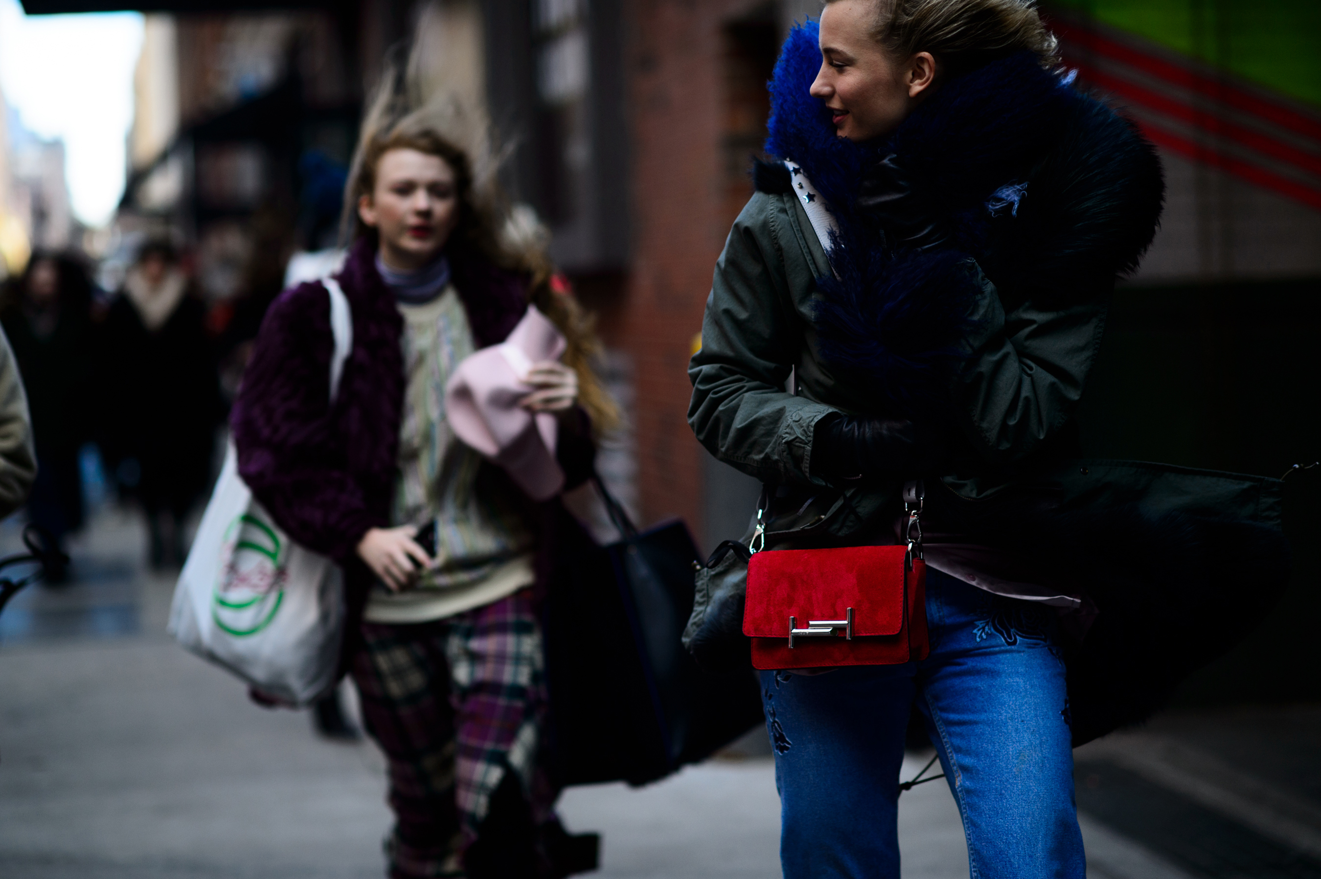 Australian blogger parka red bag