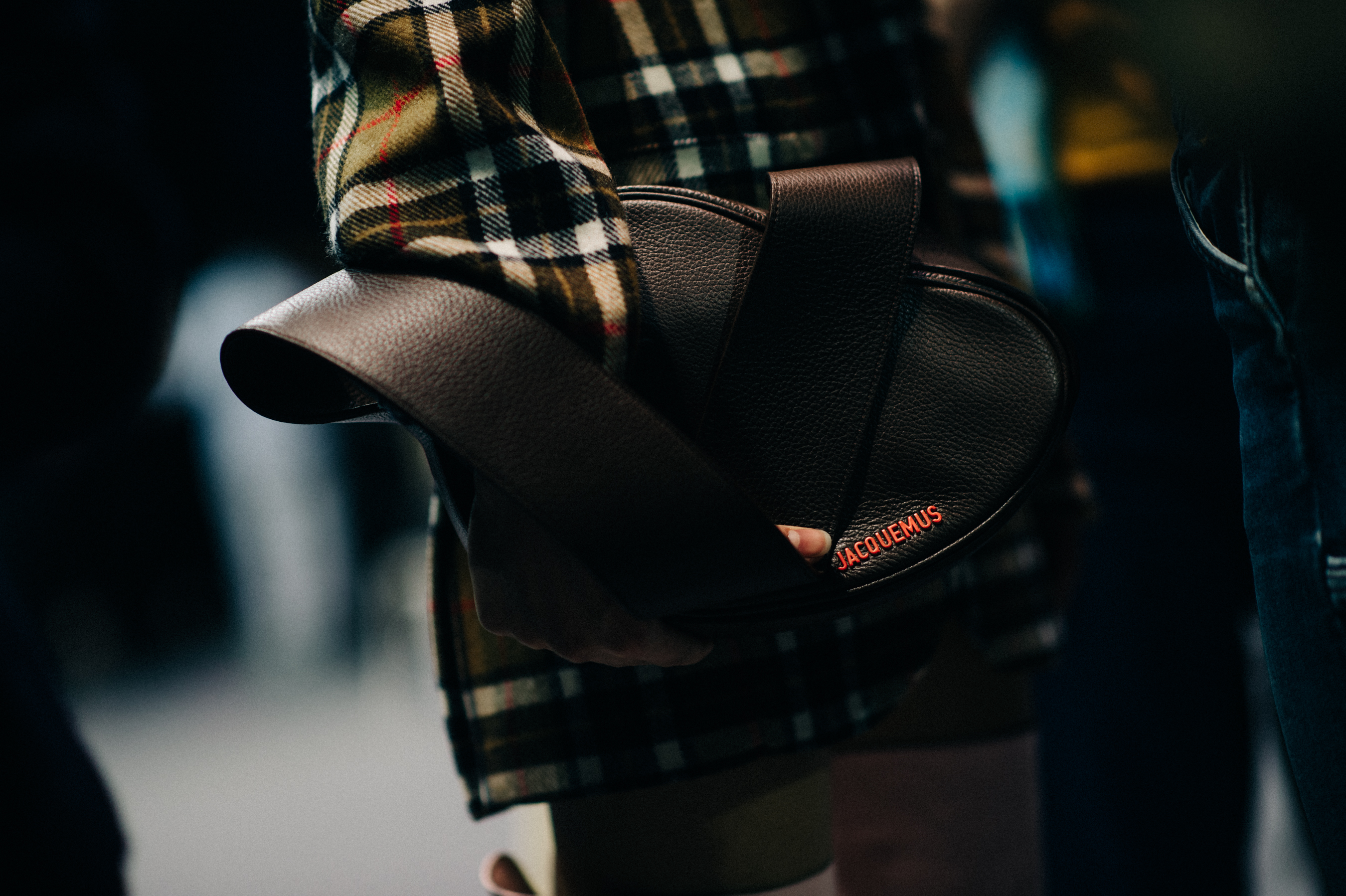 Closeup of Jacquemus bag detail