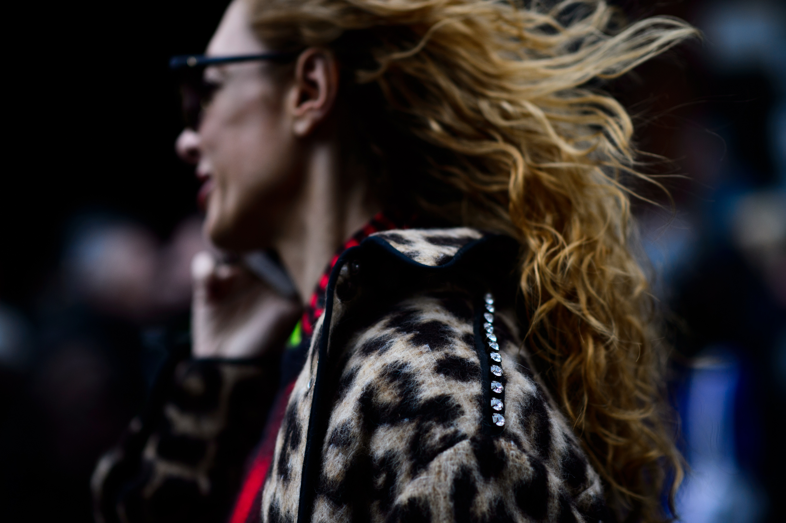 Woman wearing Leopard print jacket