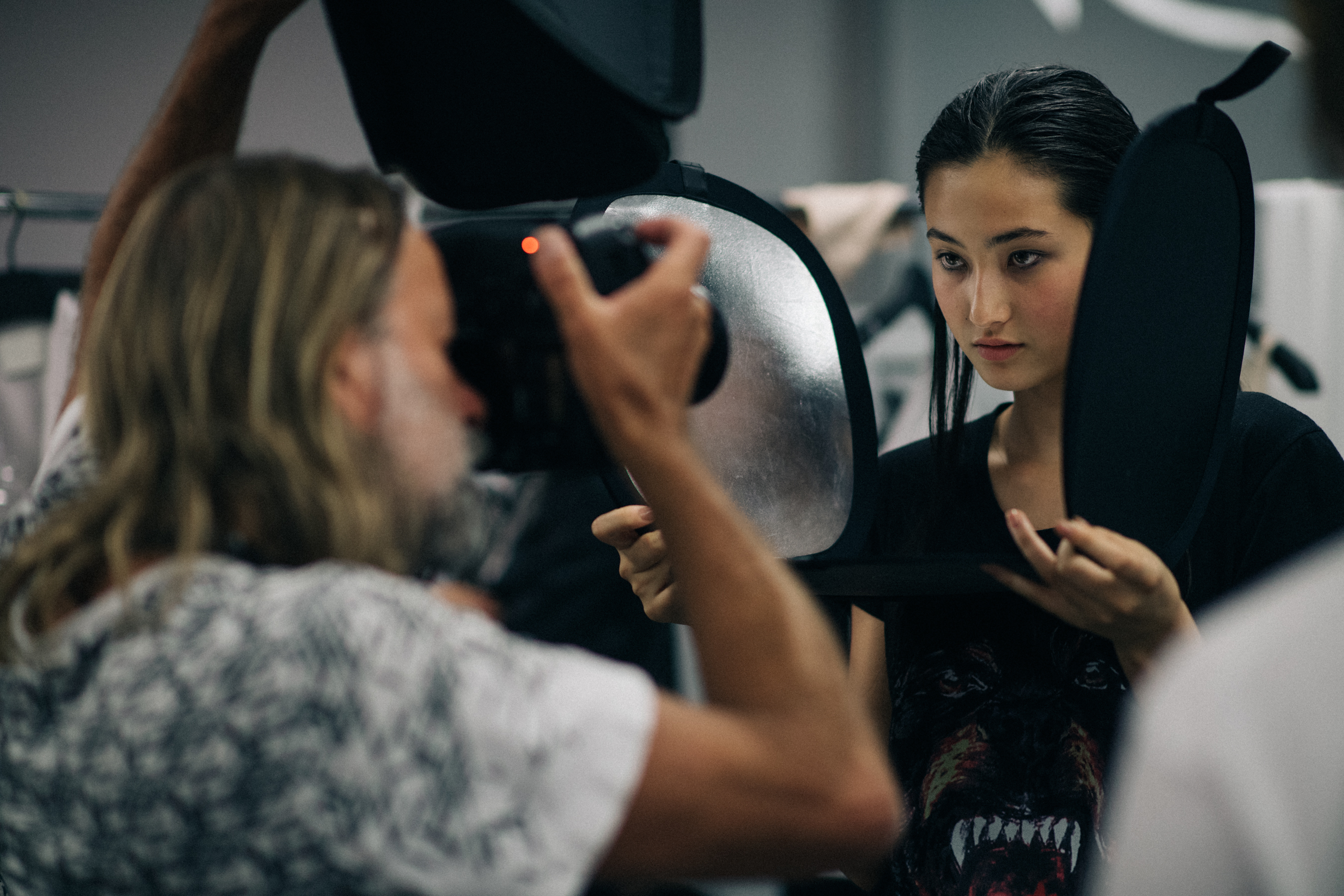 Model getting beauty photo taken
