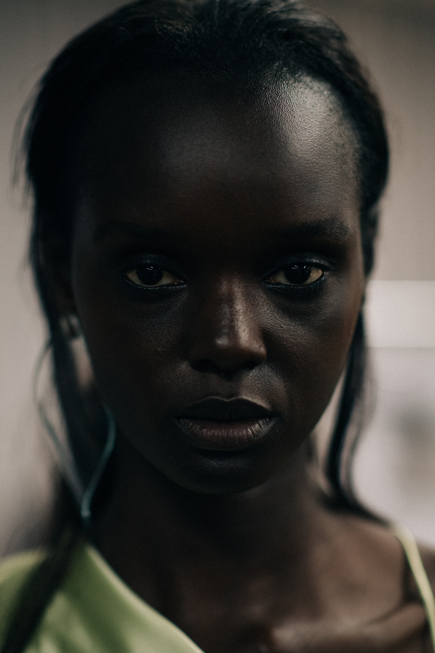 Portrait of a beautiful dark skinned model