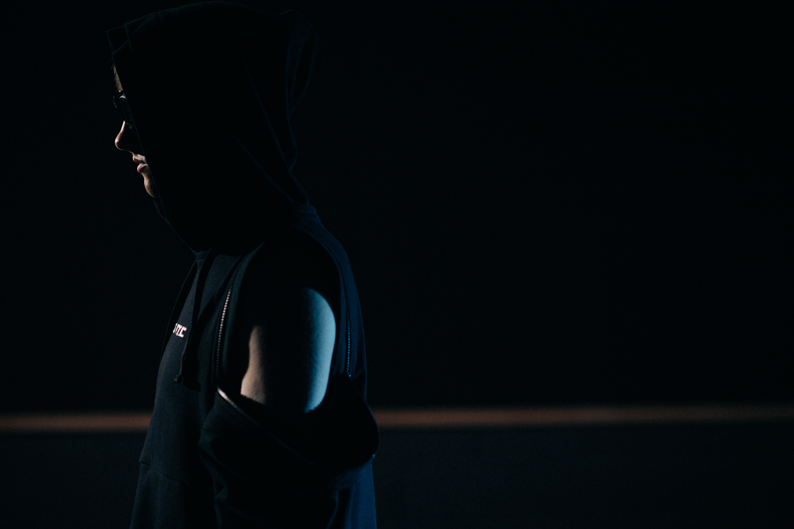 A model backstage in black