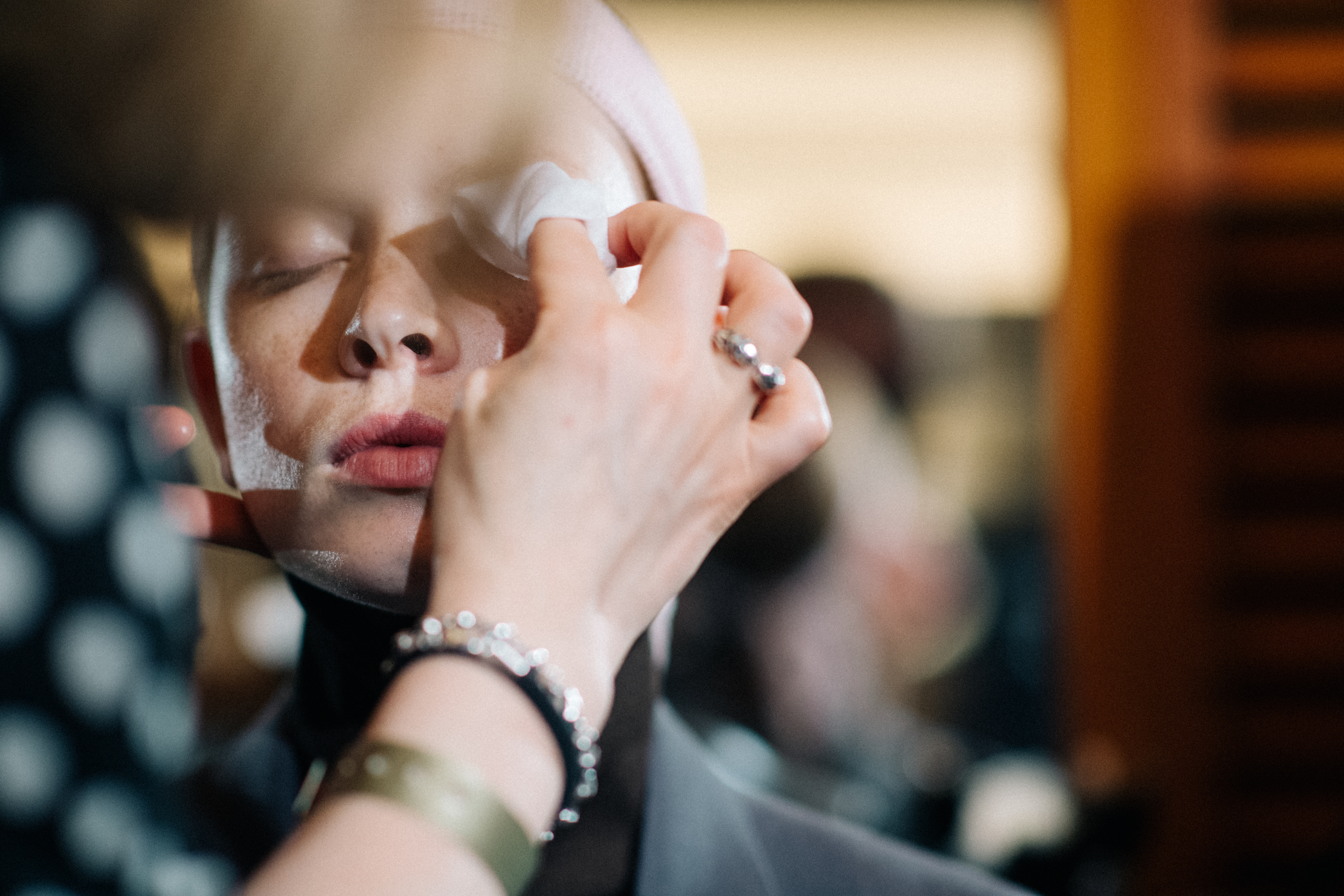 Make-up artist doing make-up