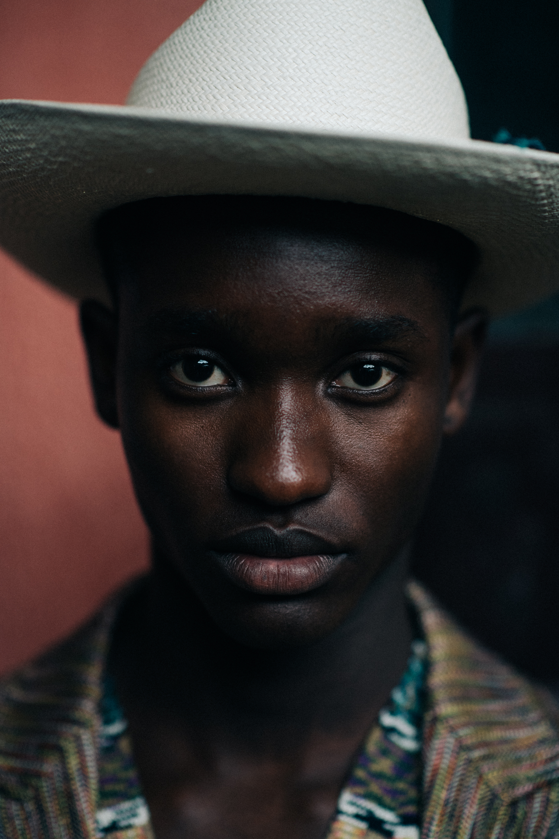 A model wearing a cowboy hat