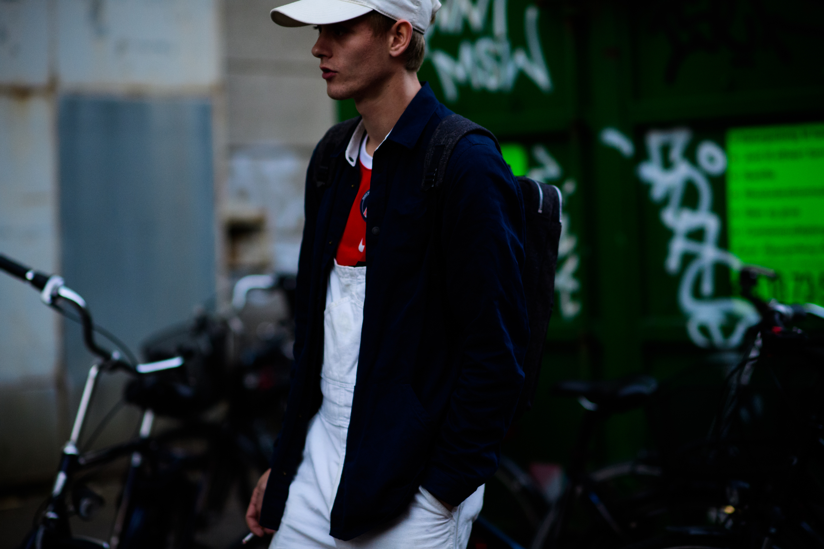 Man wearing ivory sport hat