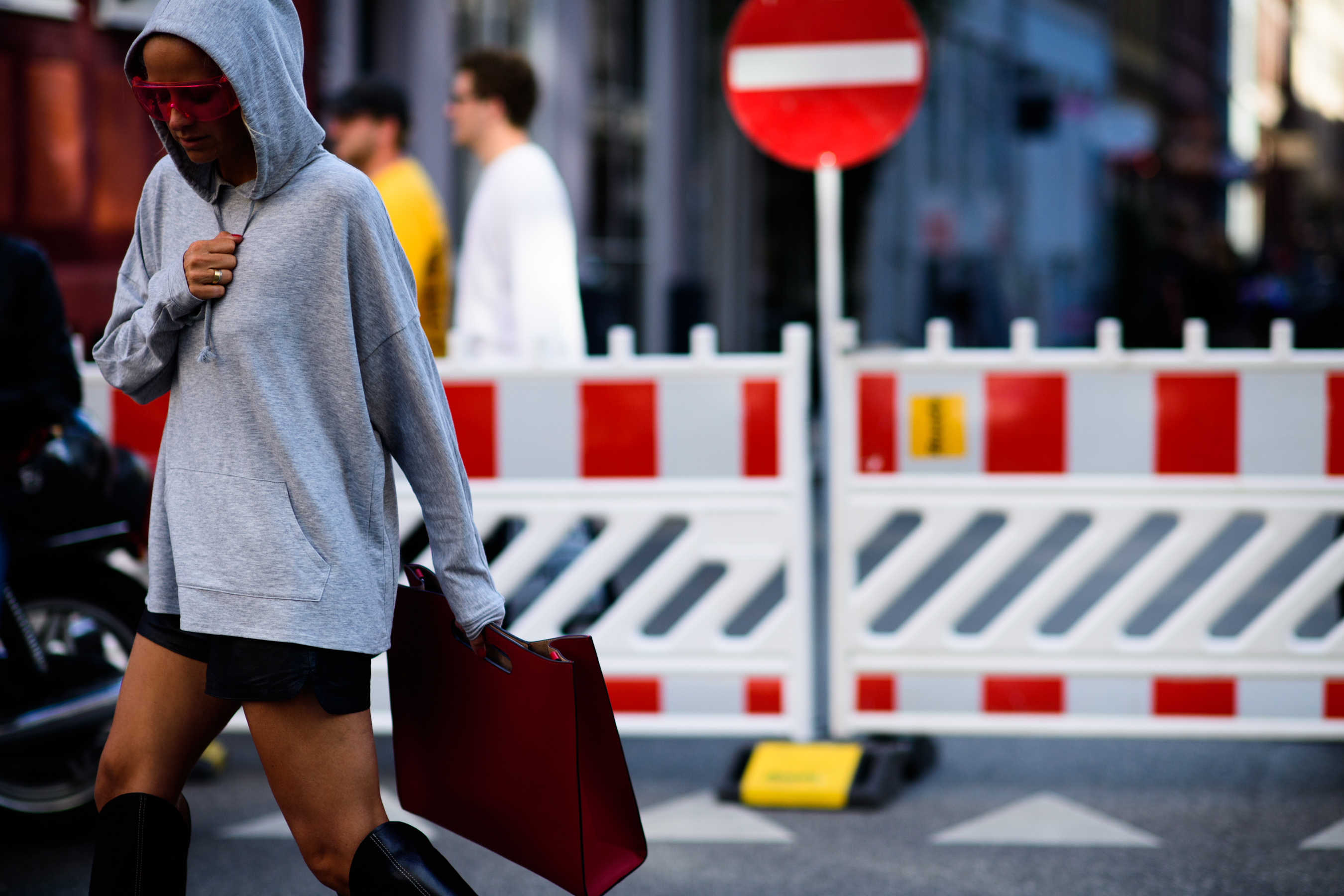 Norwegian blogger wearing grey hoodie