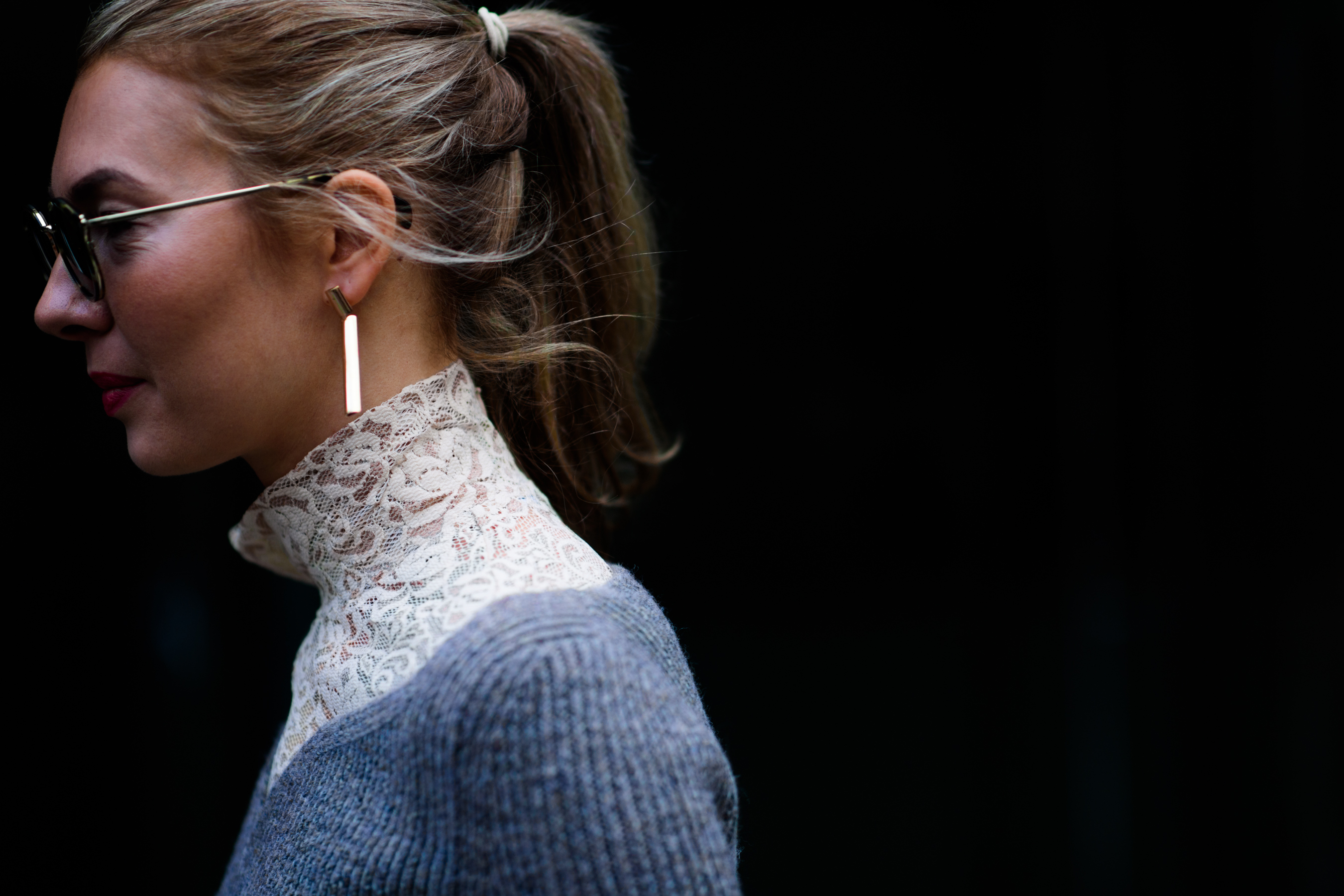 Woman with rattail hairstyle
