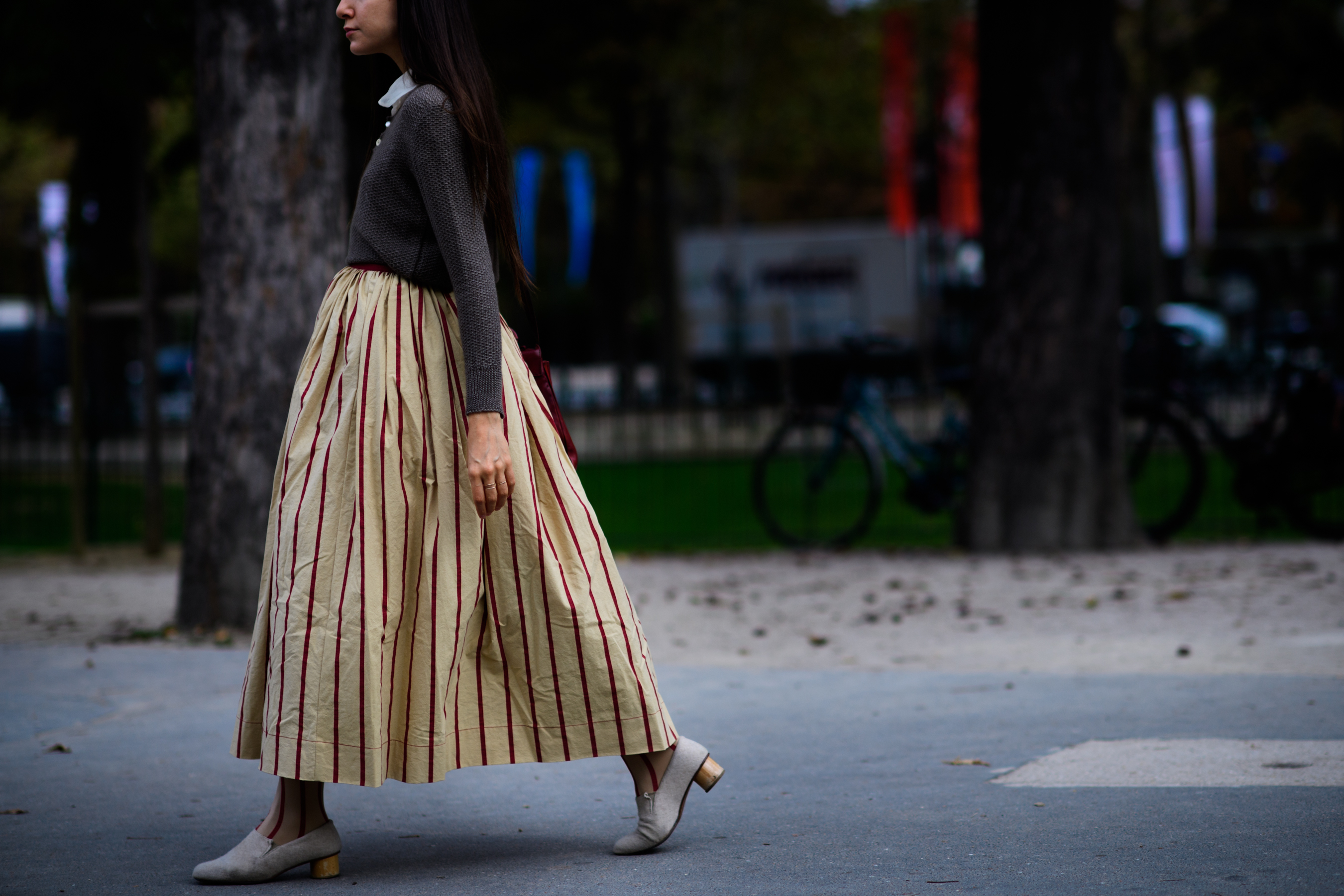 Italian blogger wearing vintage outfit
